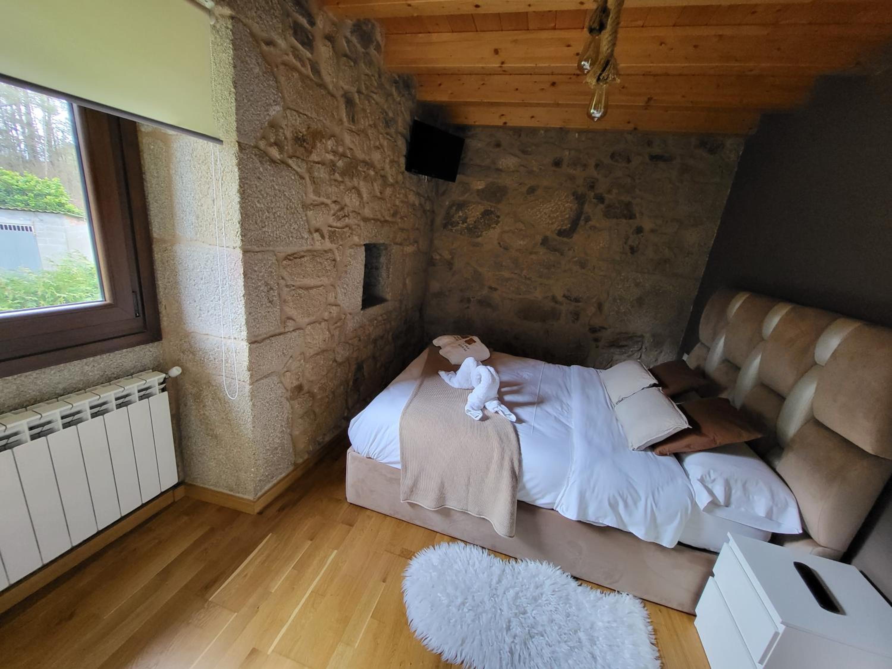 Four-Bedroom House - Photo 75