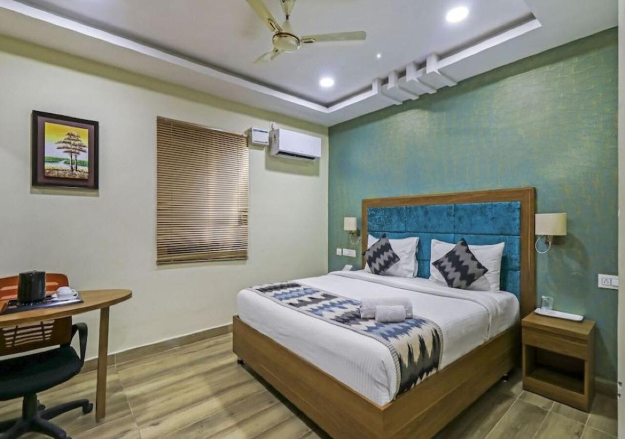 Deluxe Double or Twin Room - Photo 20