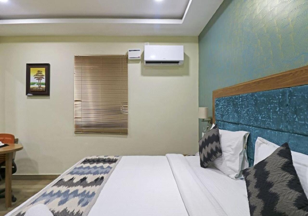 Deluxe Double or Twin Room - Photo 18