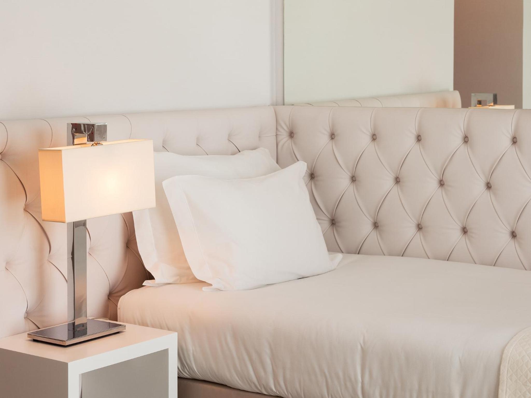 Standard Triple Room (Maximum 3 People)