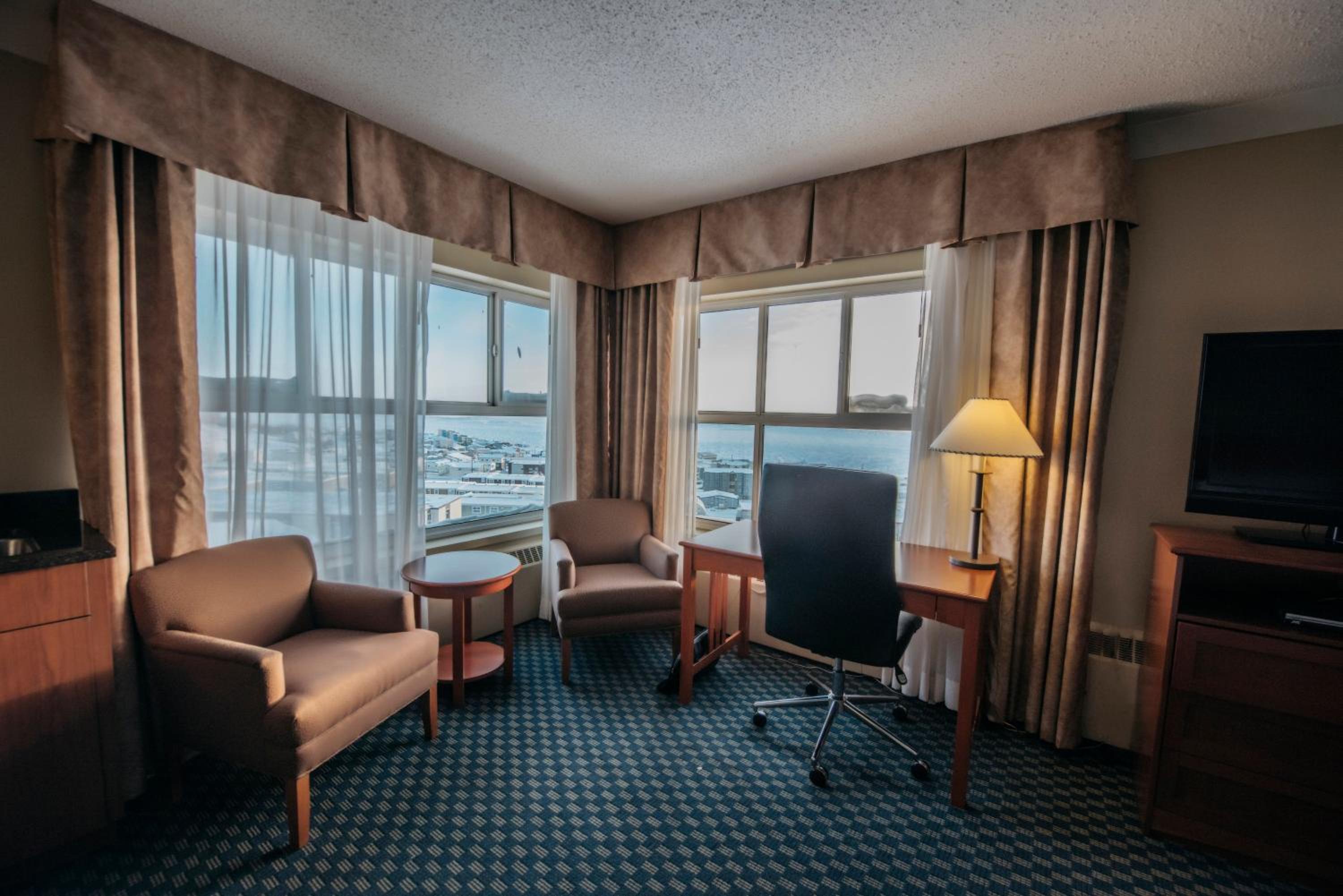 Deluxe Queen Room photo 3