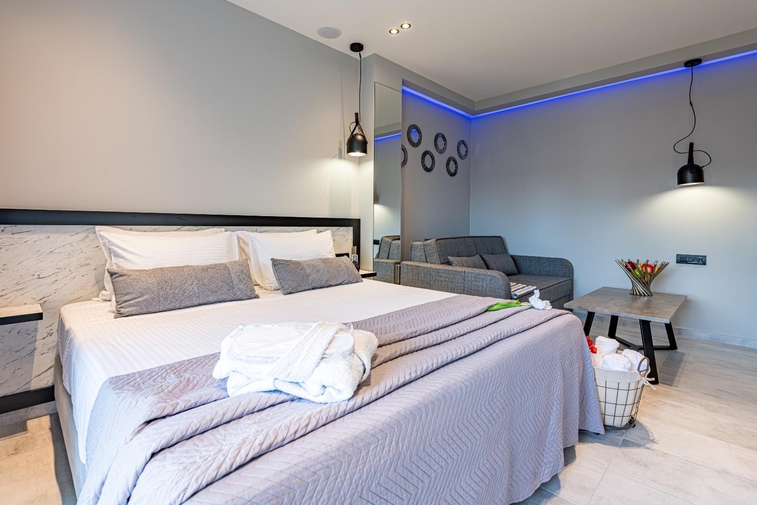 Junior Suite with Balcony photo 1