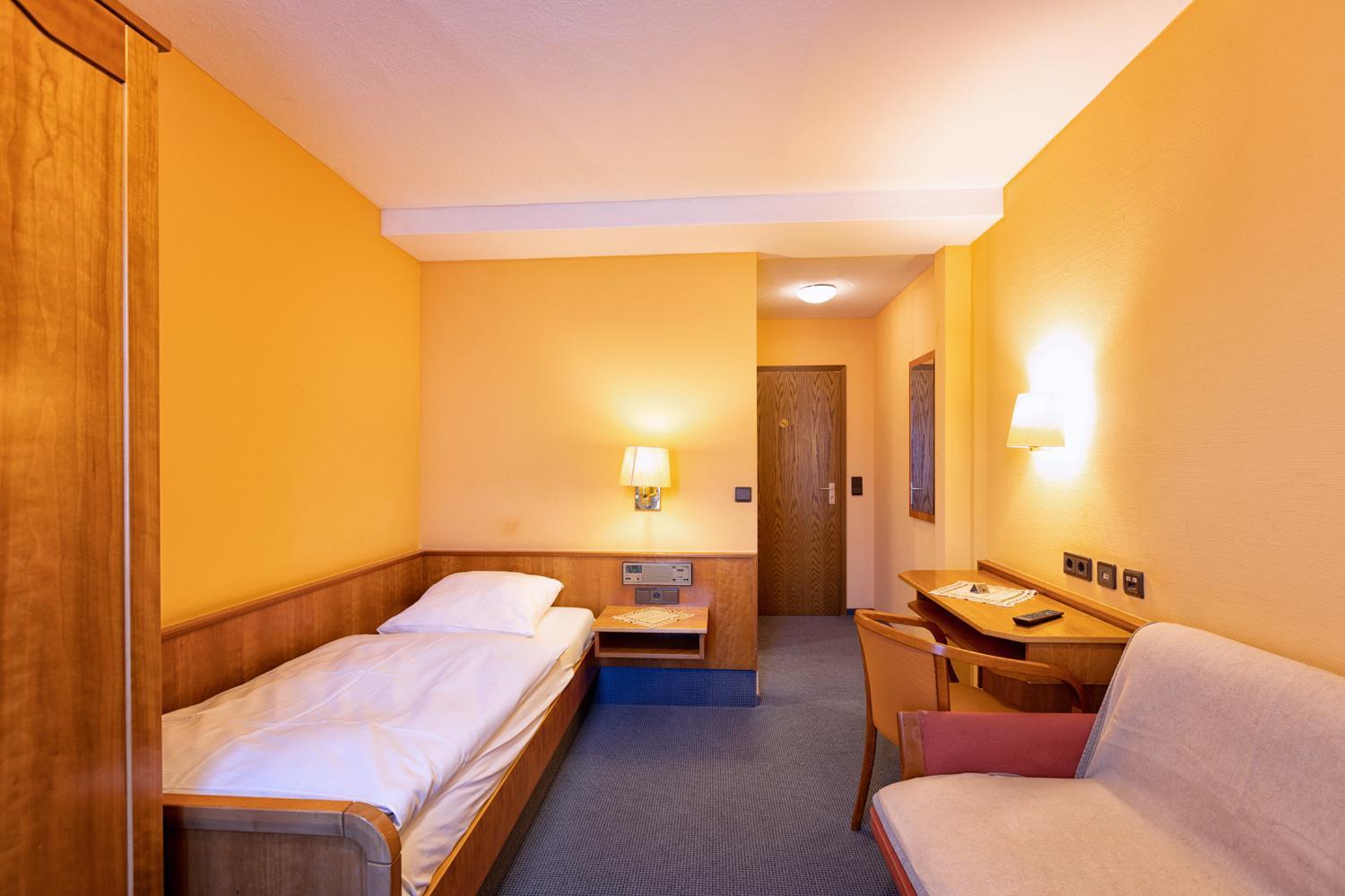 Standard Single Room photo 3