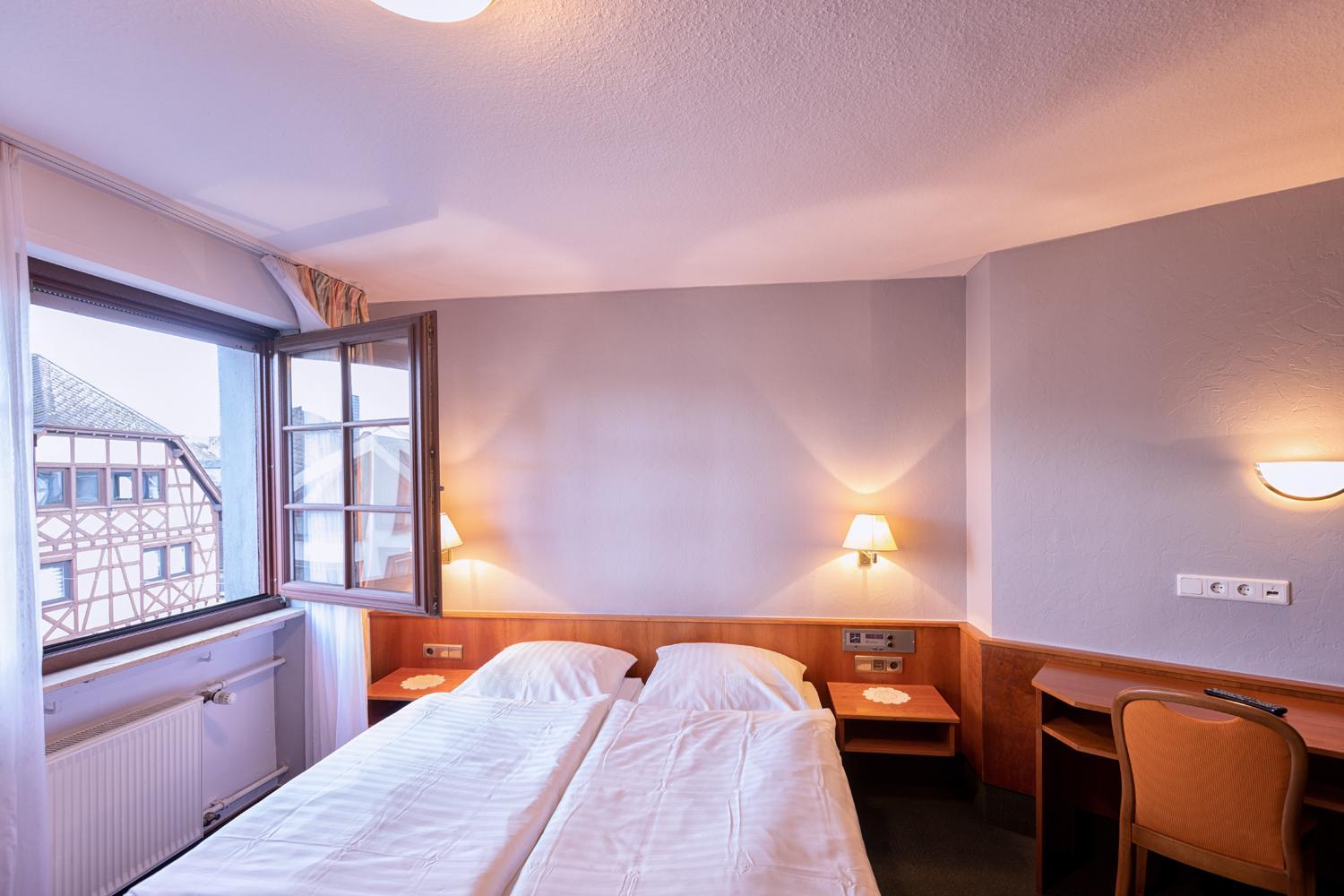 Double Premium Room - Photo 9