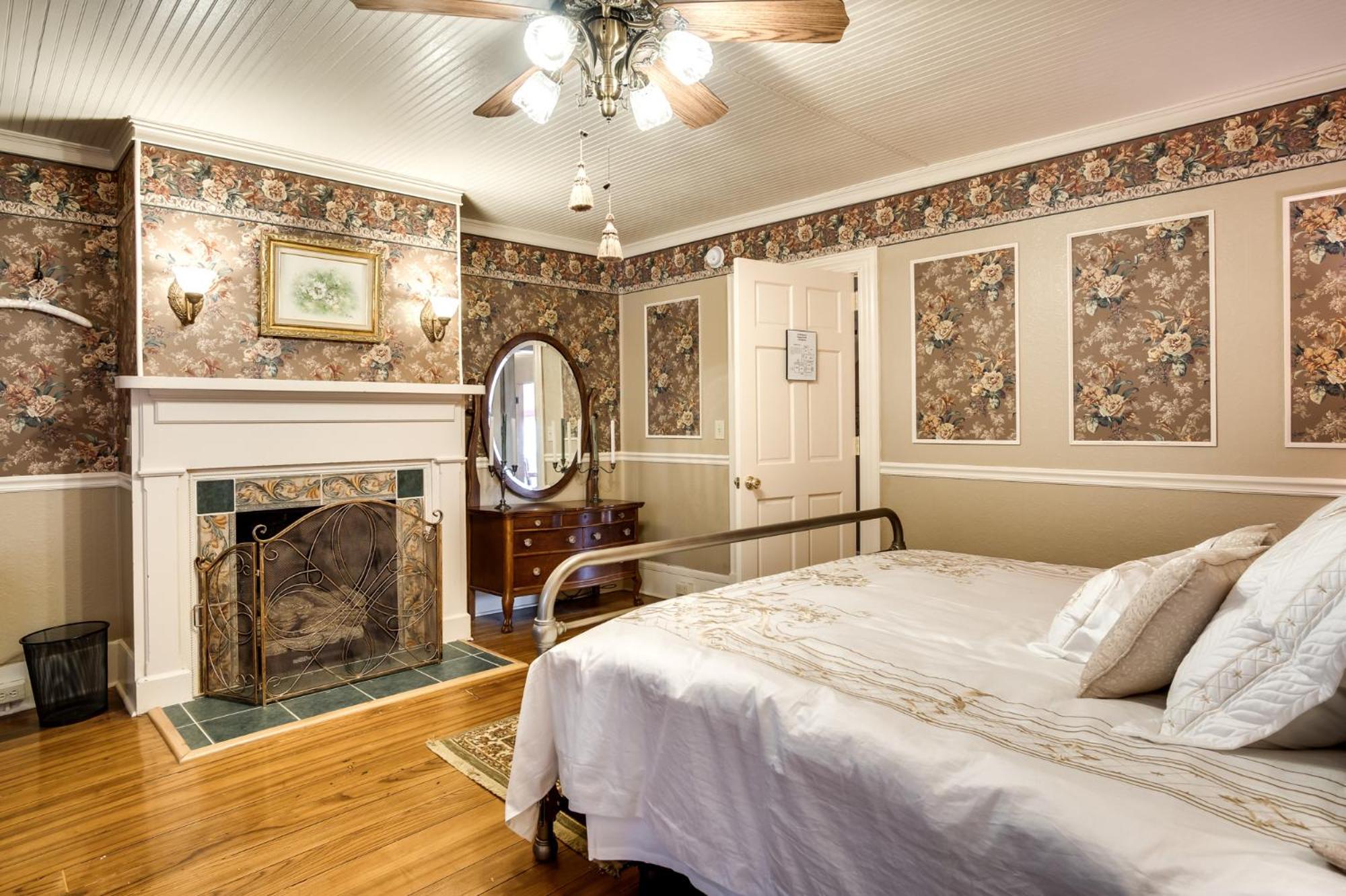 King Suite photo 2
