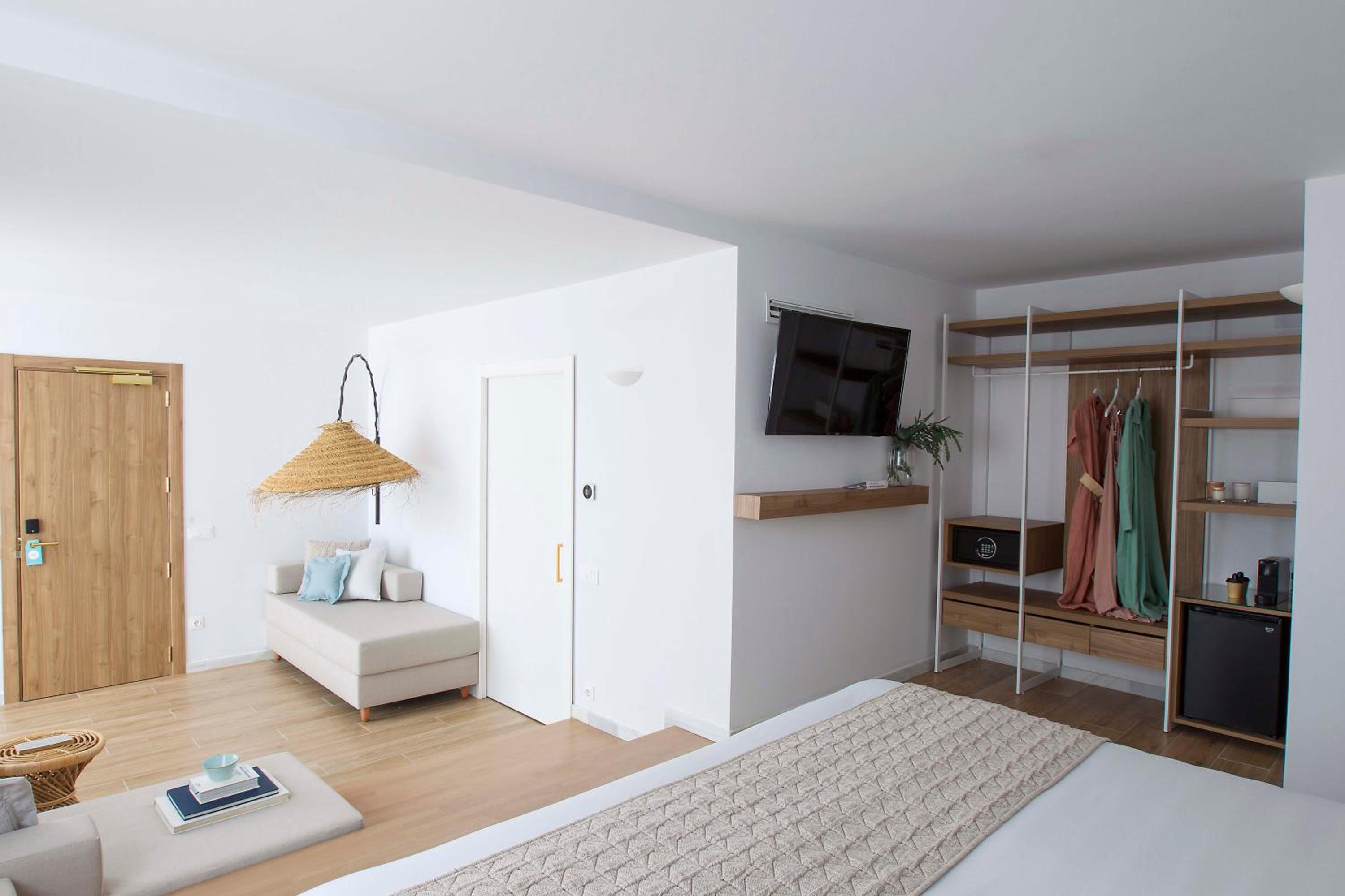 Quadruple Room photo 2