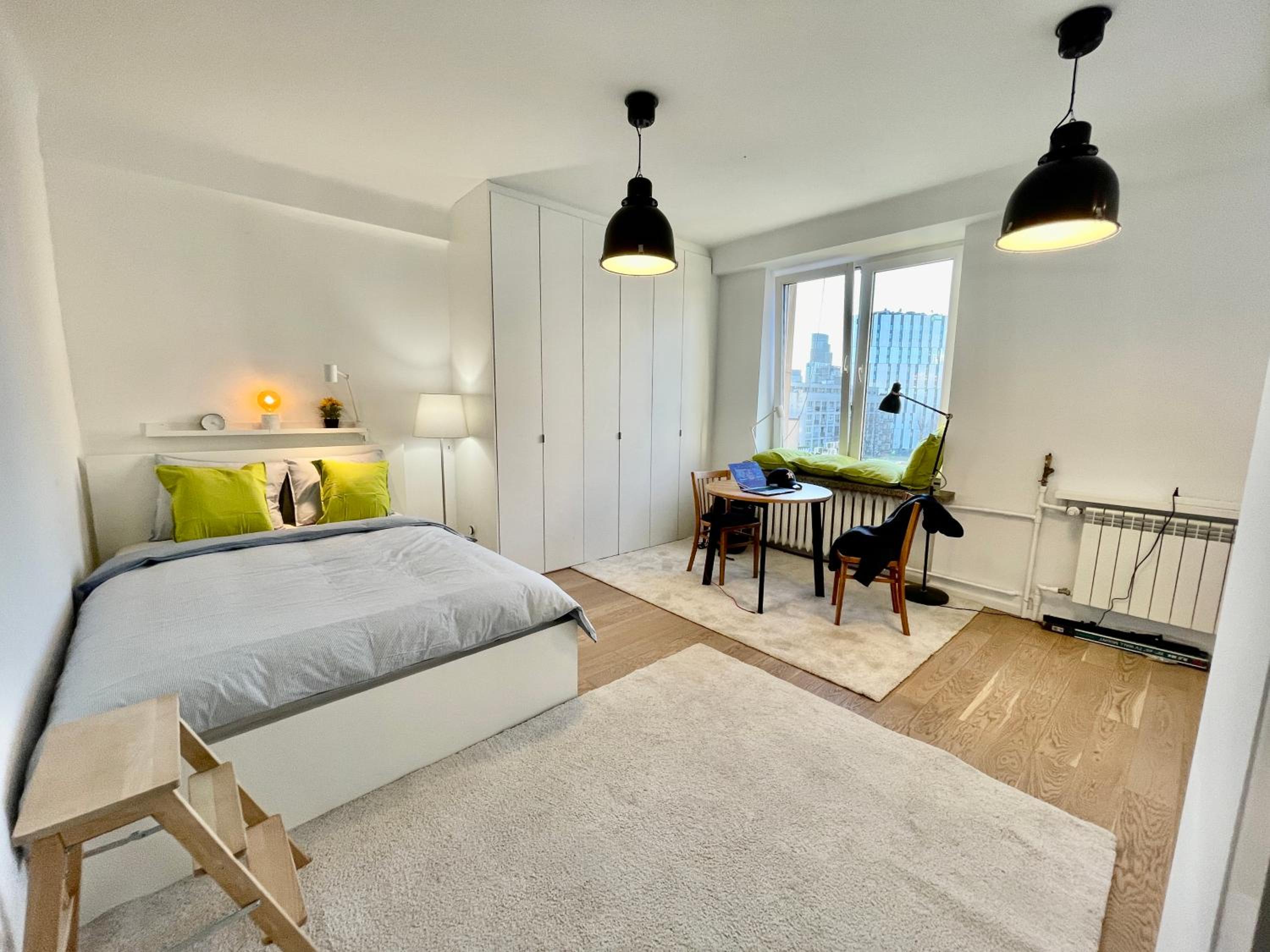 One-Bedroom Apartment - Photo 15