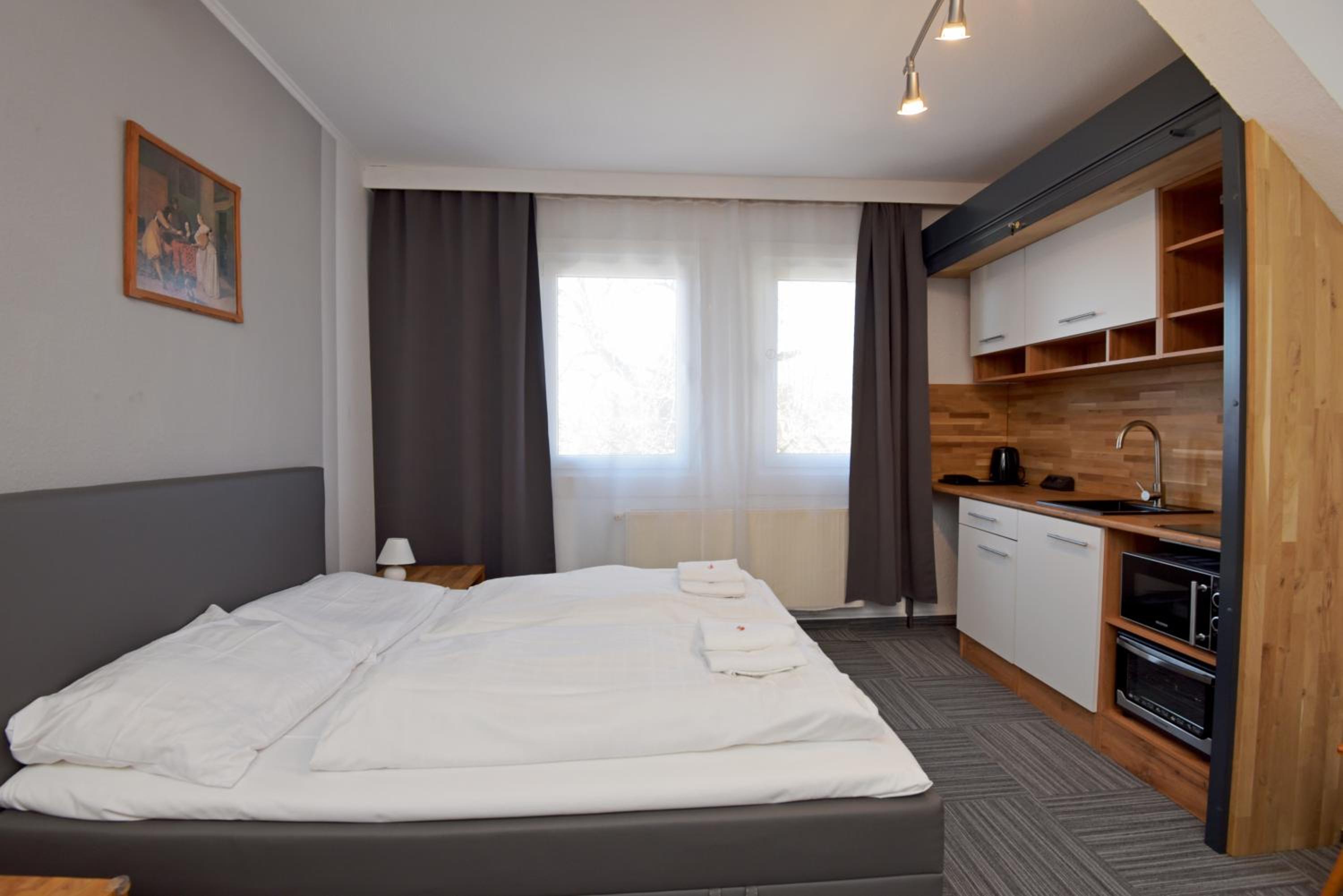 Triple Room with Shower photo 2