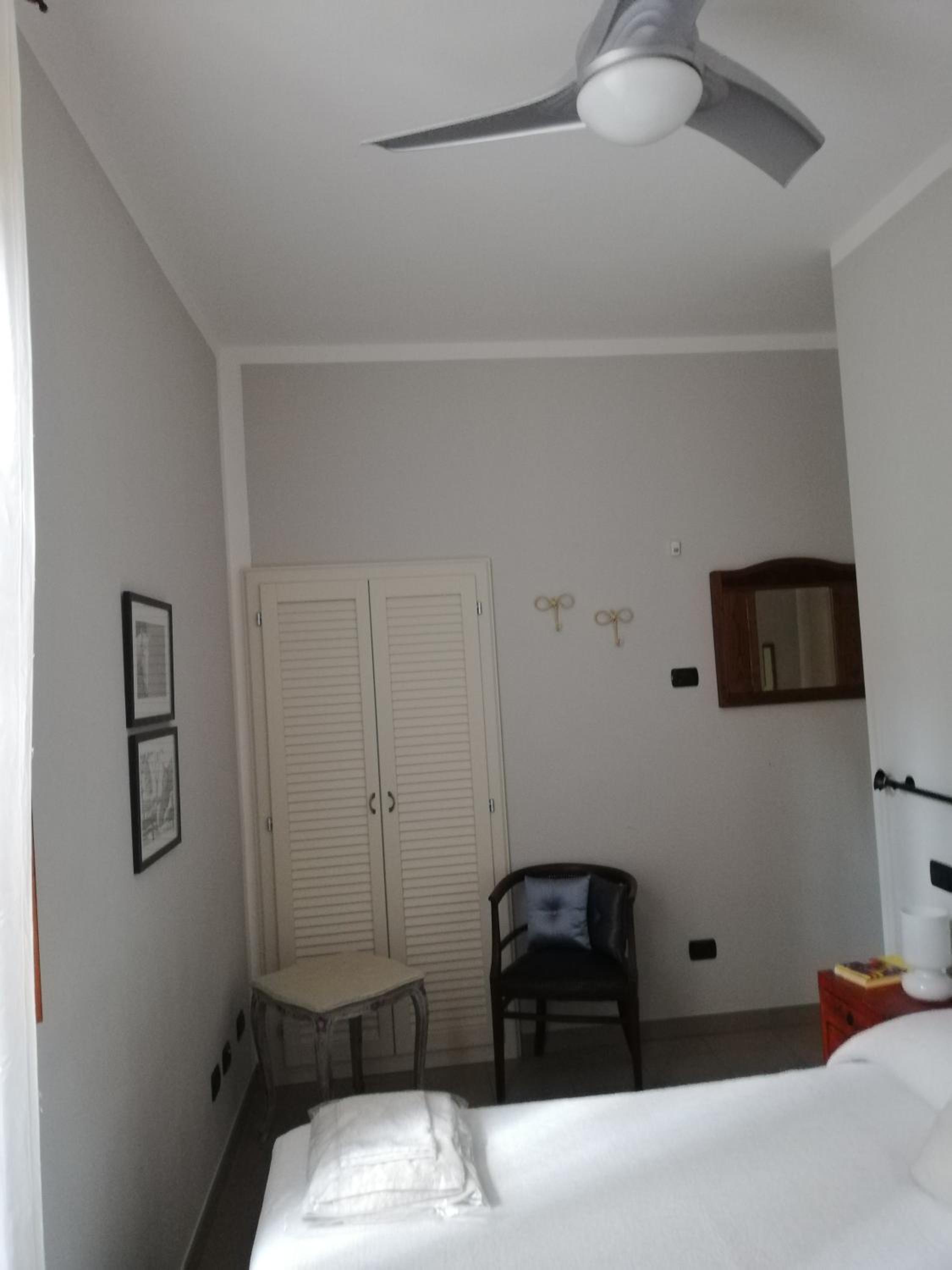 Double or Twin Room photo 2