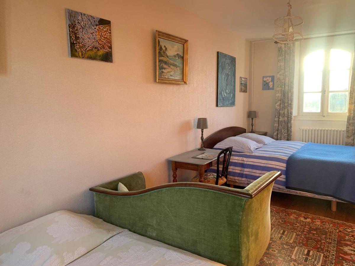 Triple Room with Private Bathroom