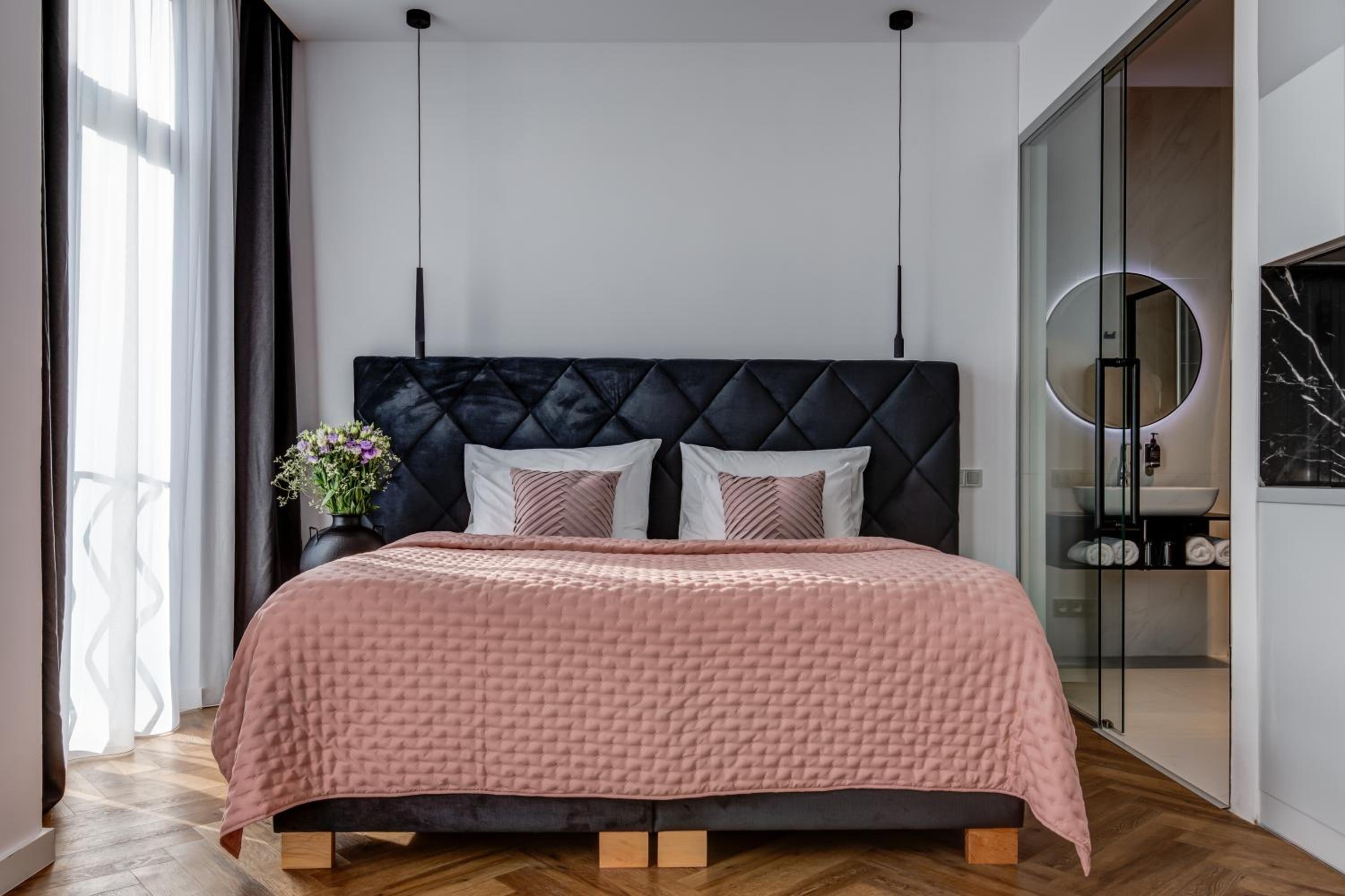 Superior Double Room - Photo 8