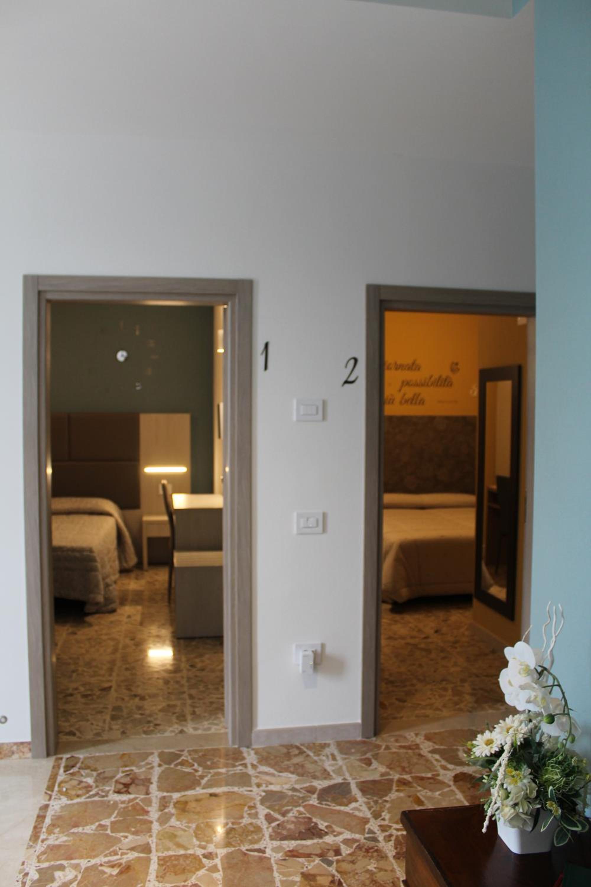 Double or Twin Room photo 2