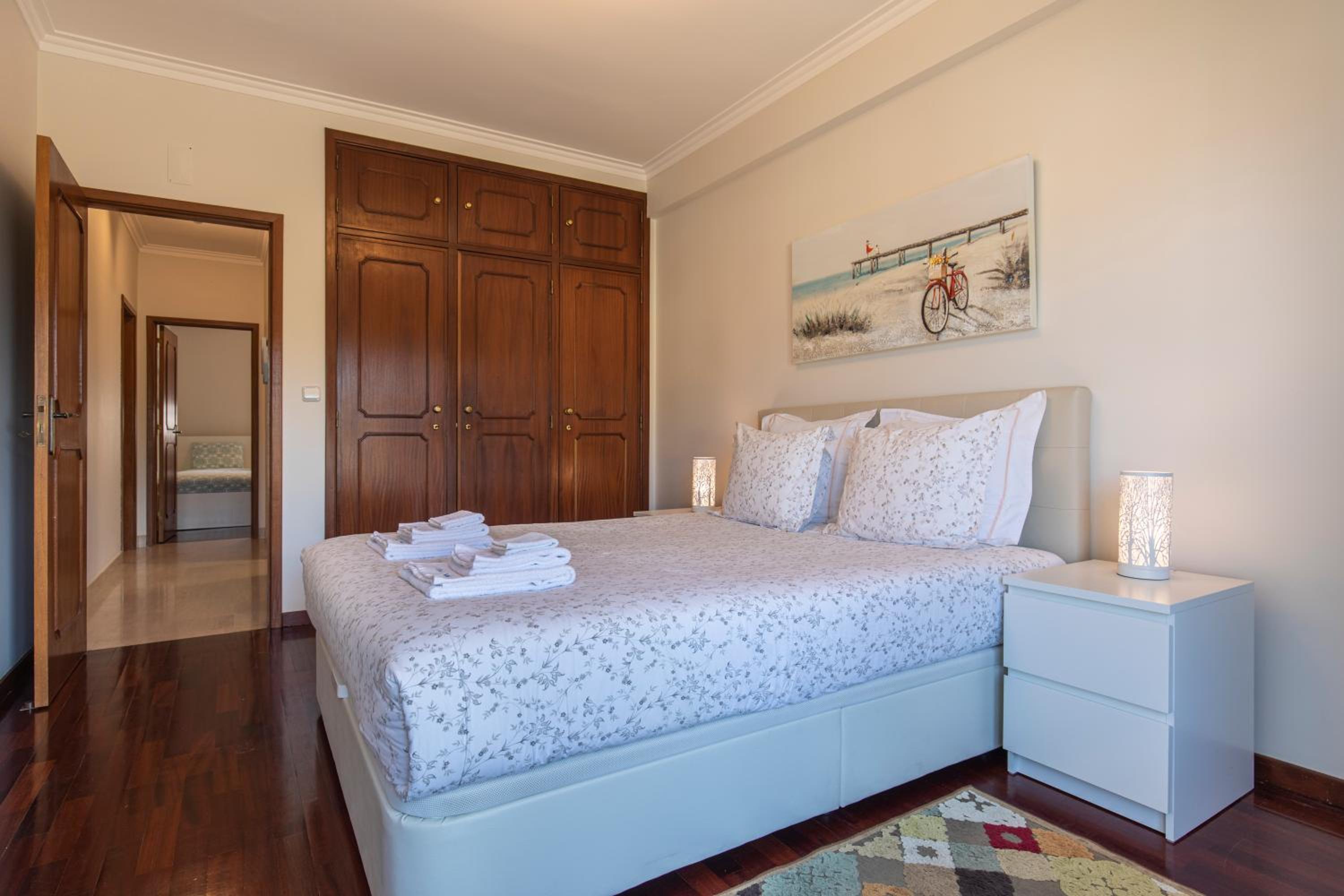 Two-Bedroom Apartment - Photo 8