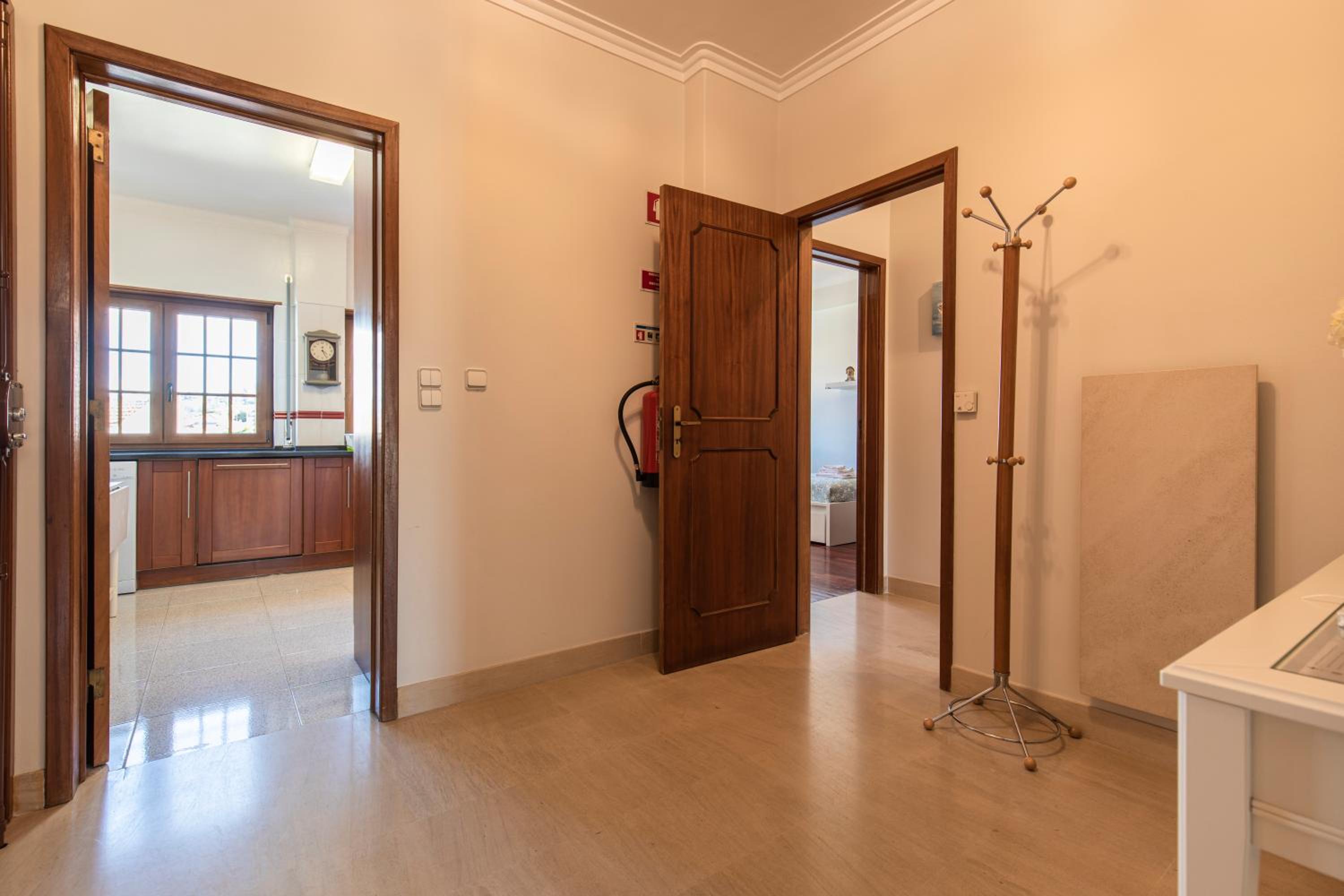 Two-Bedroom Apartment - Photo 18