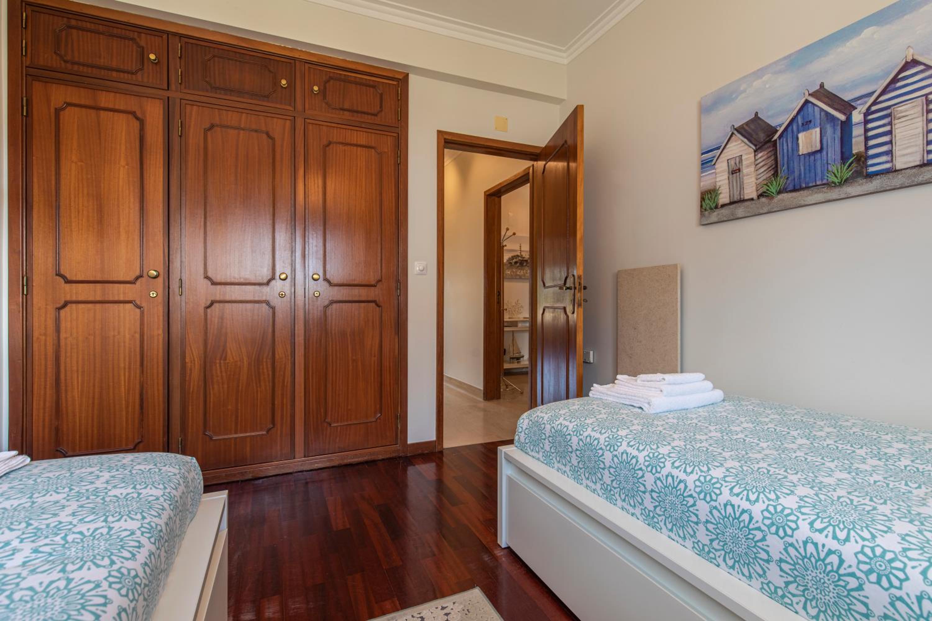 Two-Bedroom Apartment - Photo 41
