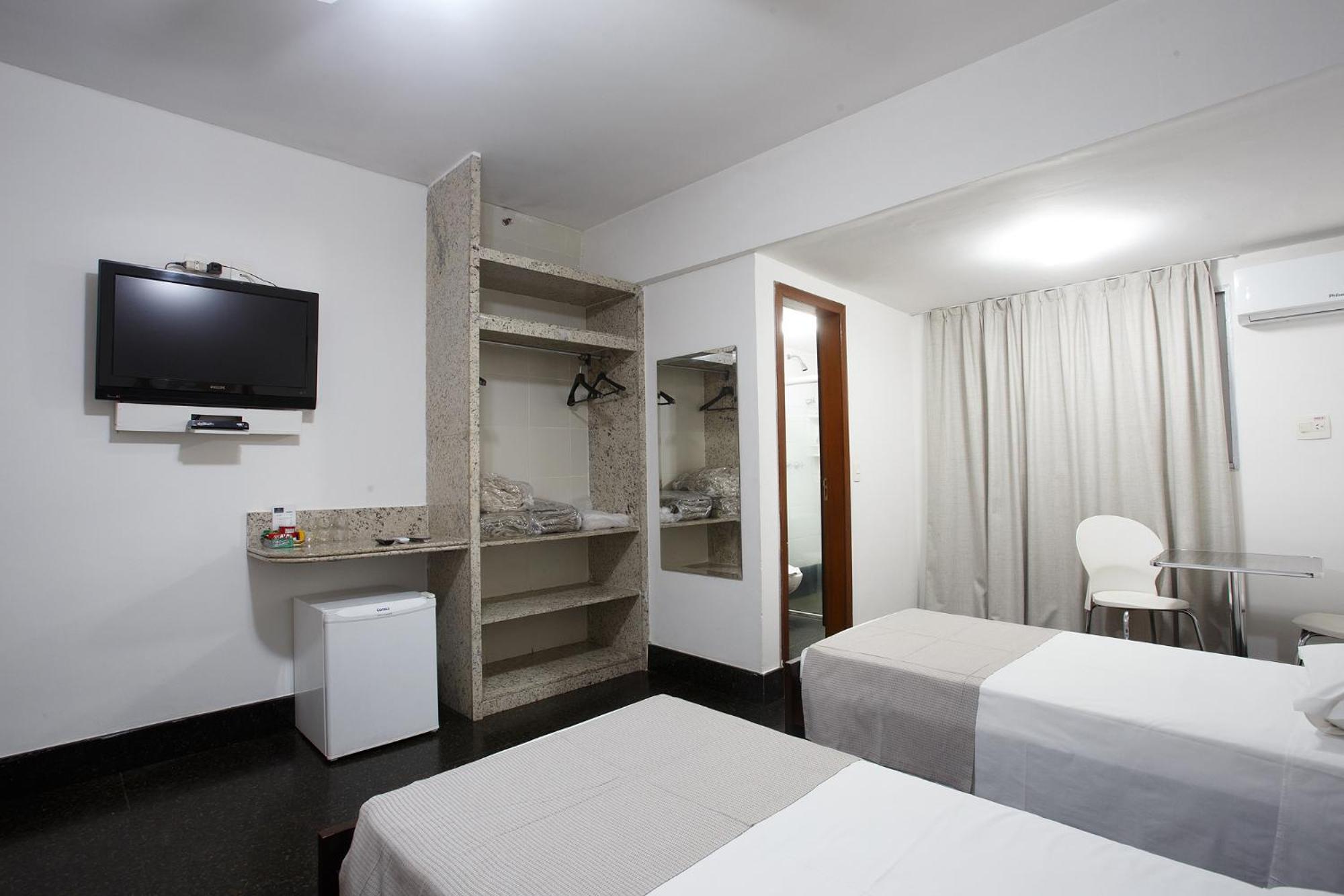 Standard Triple Room photo 3