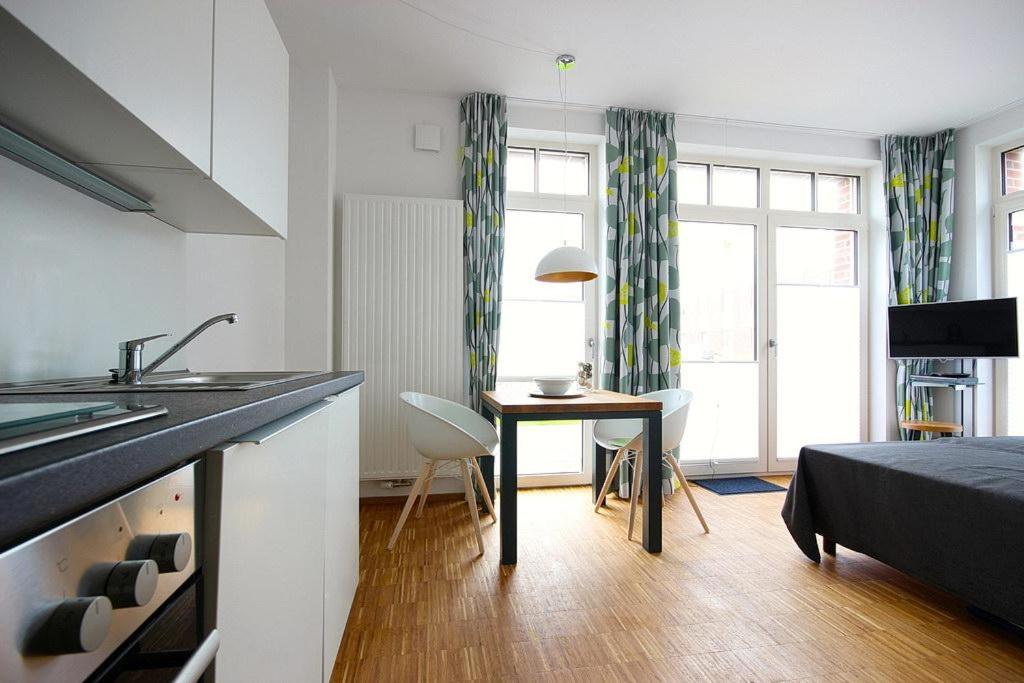 Apartment with Terrace photo 1
