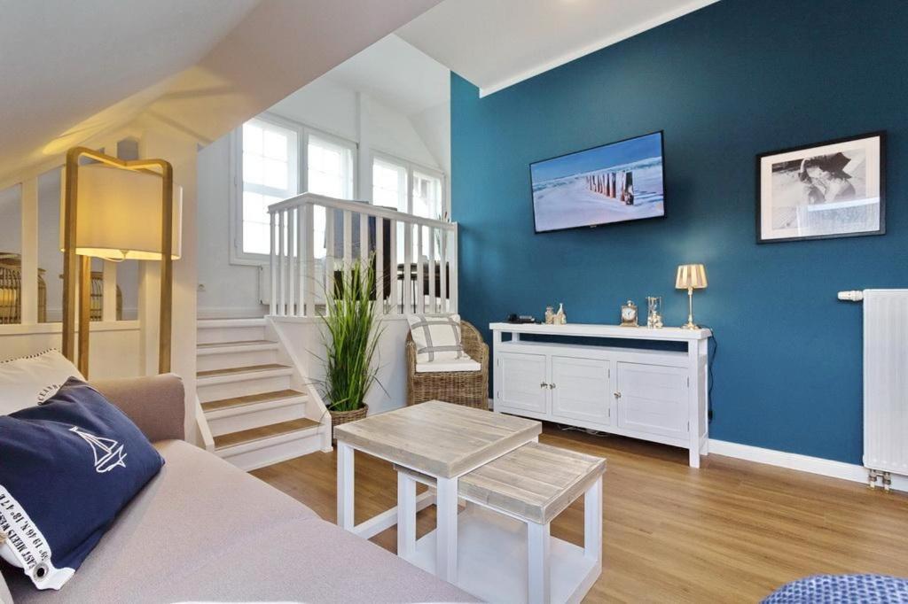 Apartment with Sea View photo 1