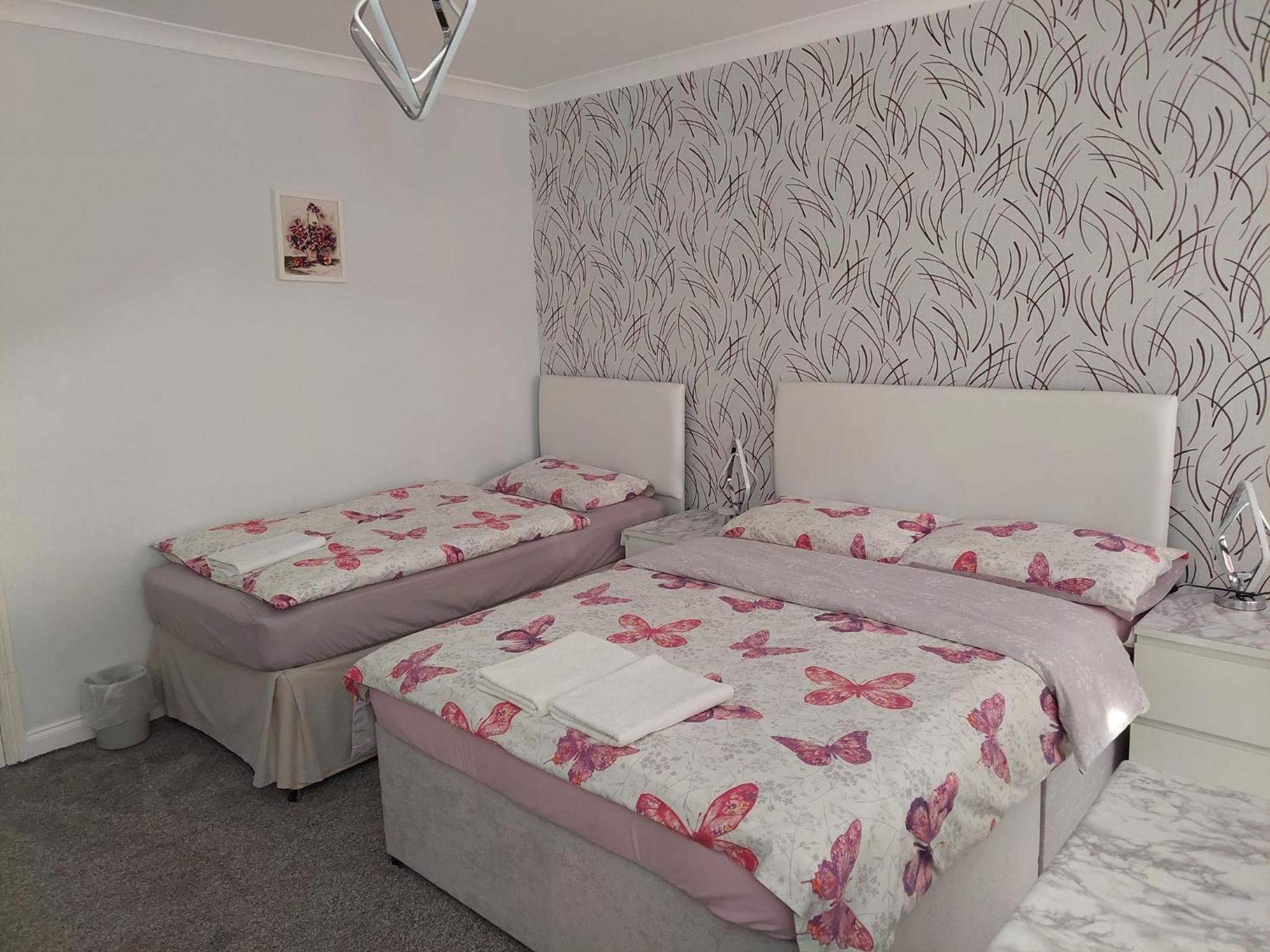 Triple Room - Photo 5