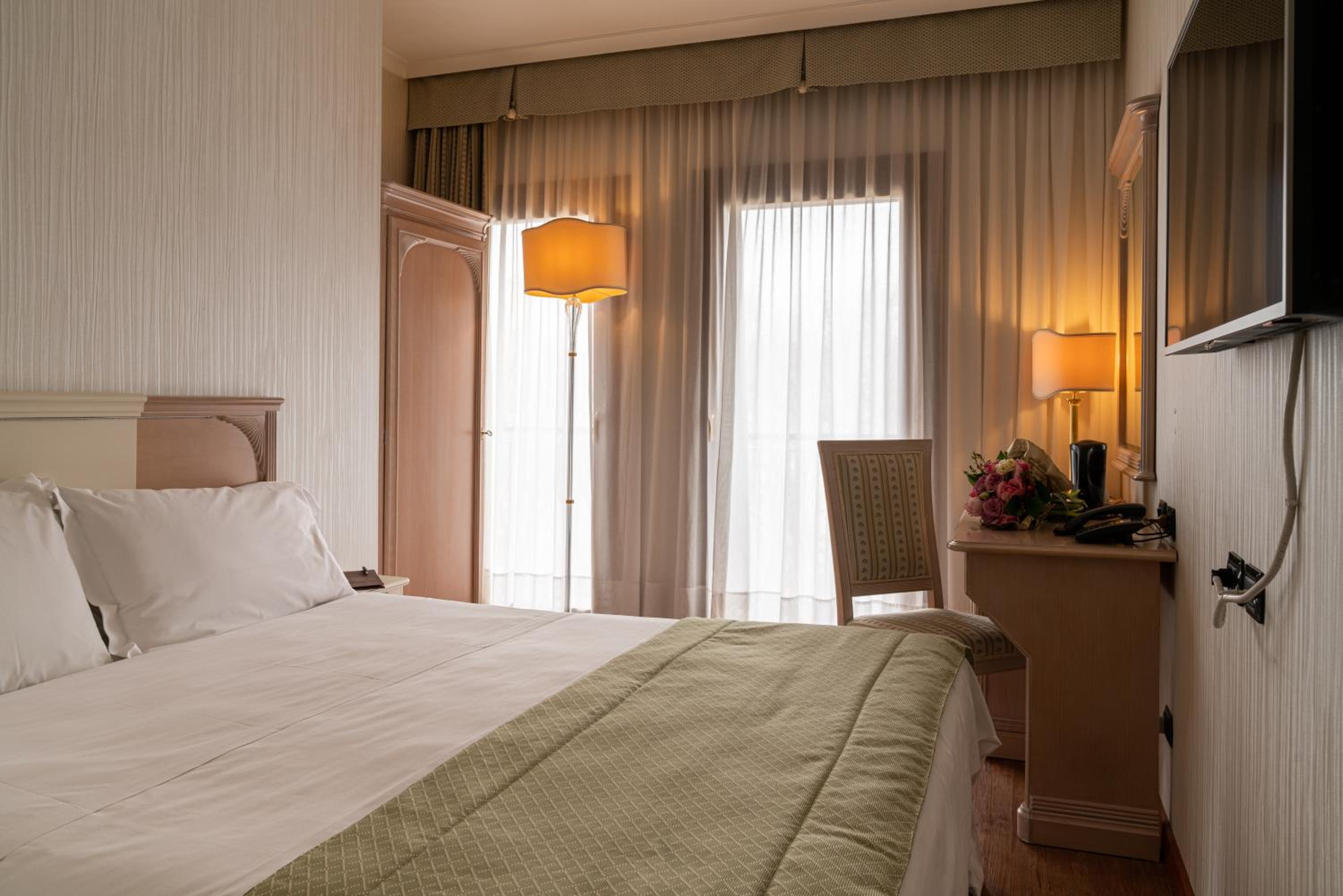 Classic Double Room - Photo 1