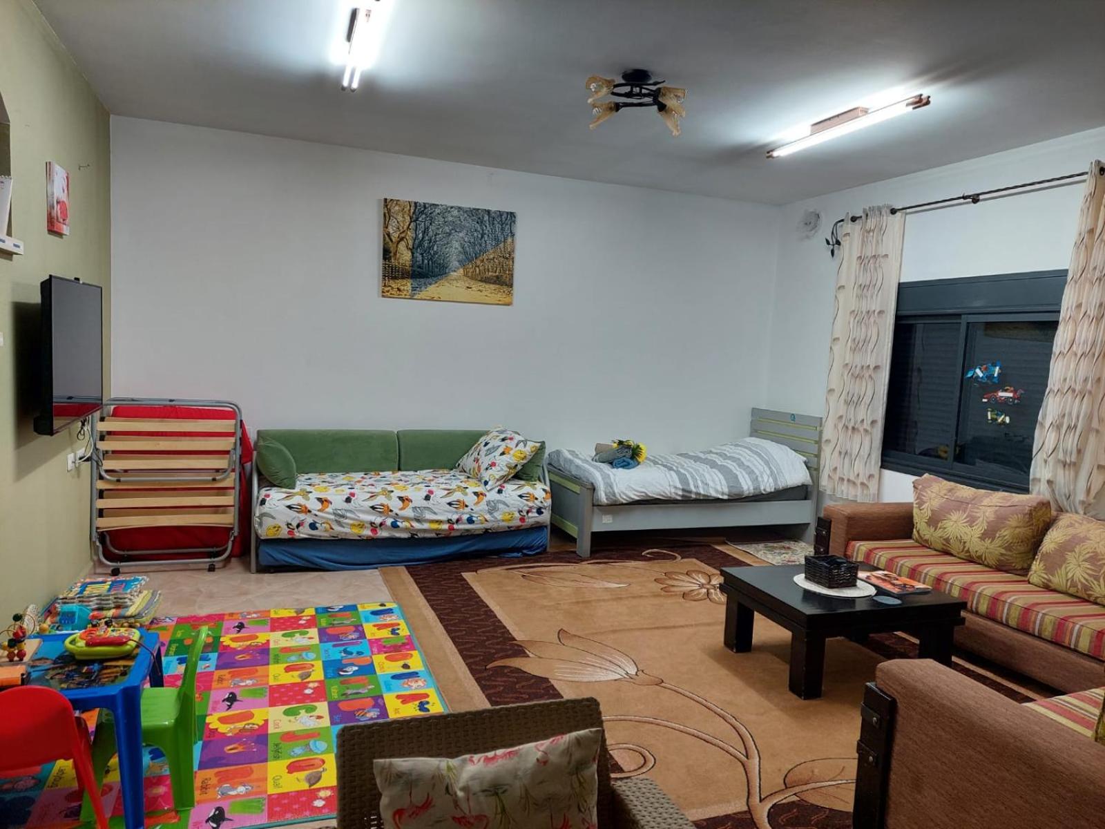 Family Suite with Balcony - Photo 5