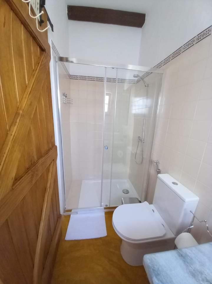 Quadruple Room - Photo 6