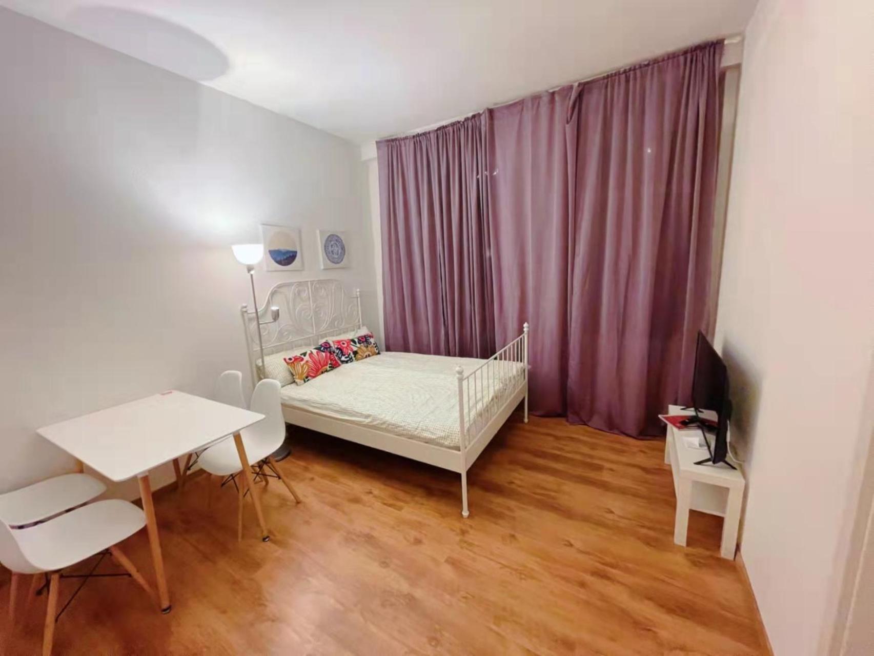 Two-Bedroom Apartment - Photo 9