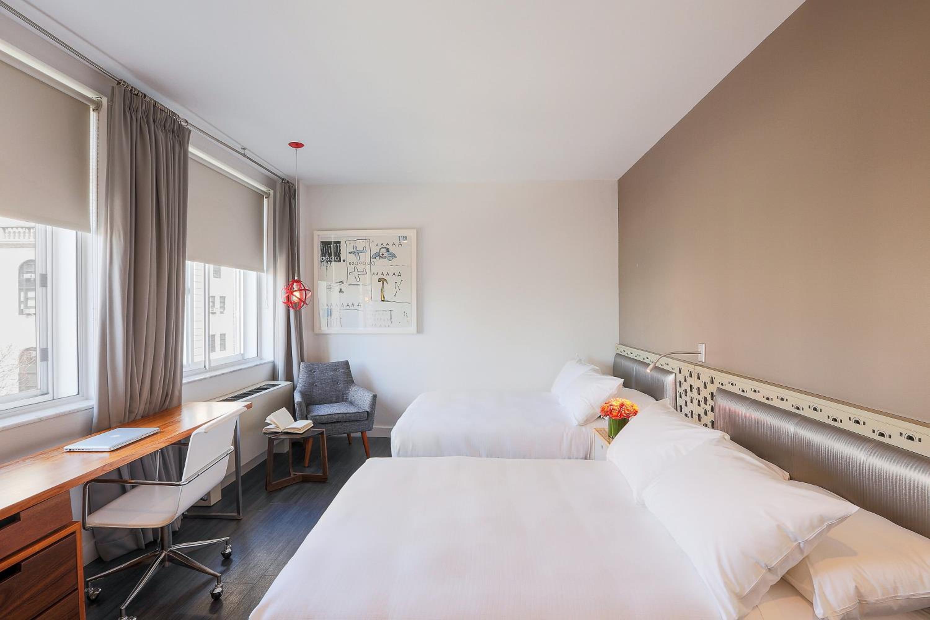 Double Room with Two Double Beds photo 2