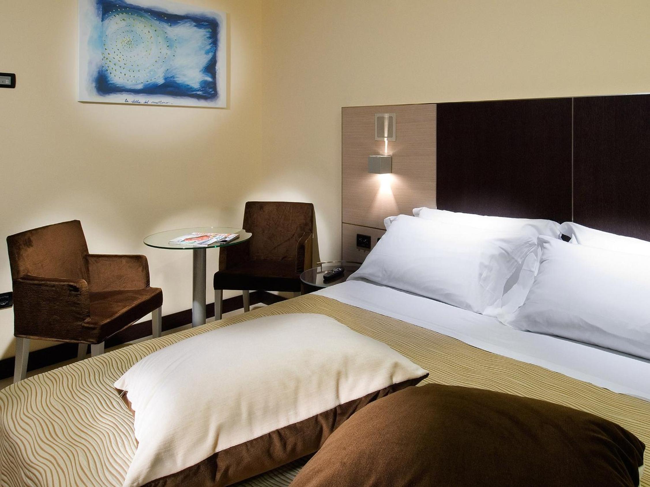 Superior Double or Twin Room photo 1