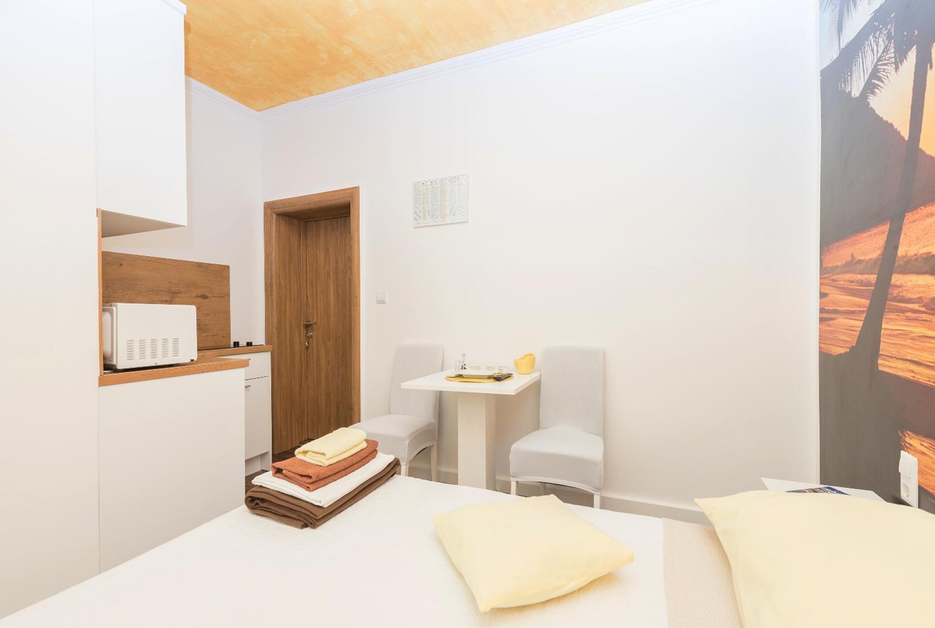 Apartment photo 3