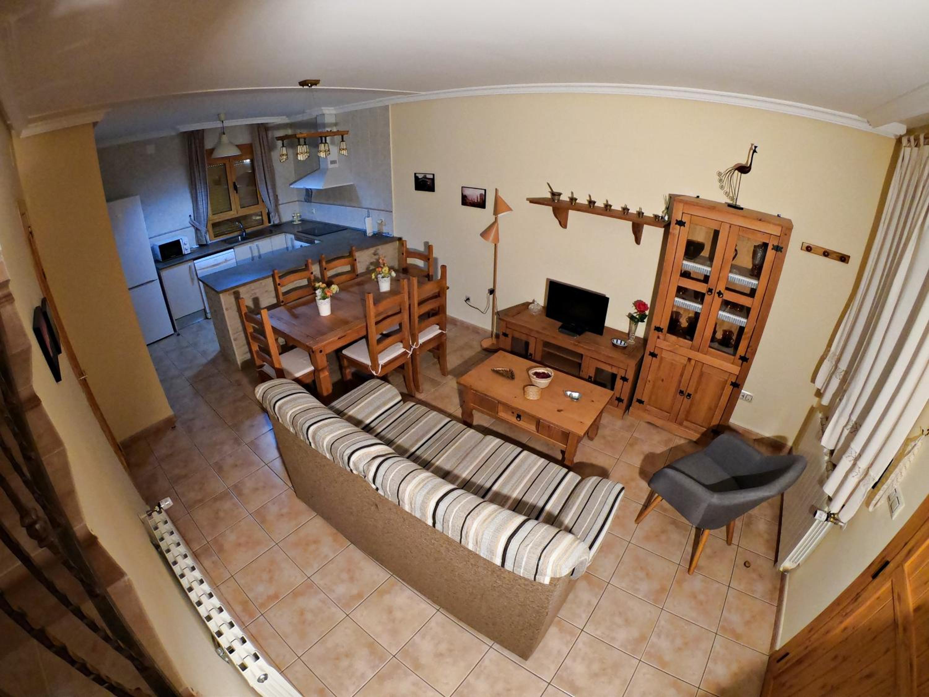 Casa de cuatro habitaciones