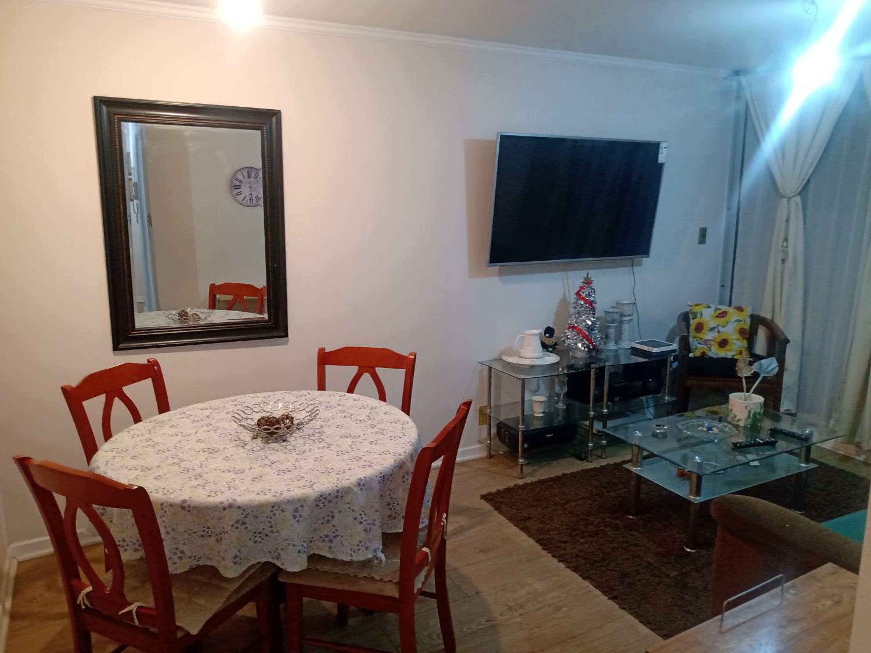 Apartment photo 2