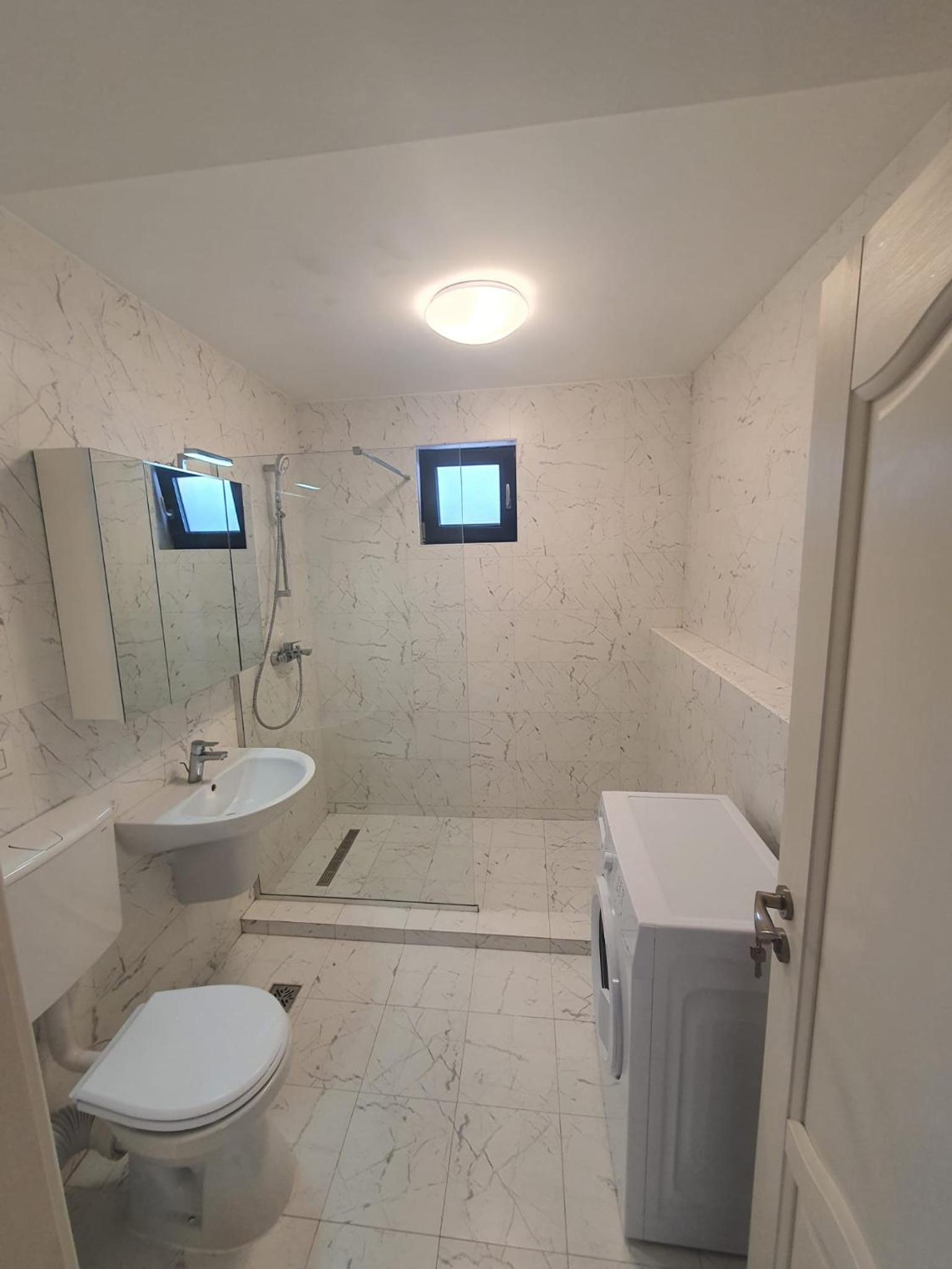 Deluxe Quadruple Room - Photo 4
