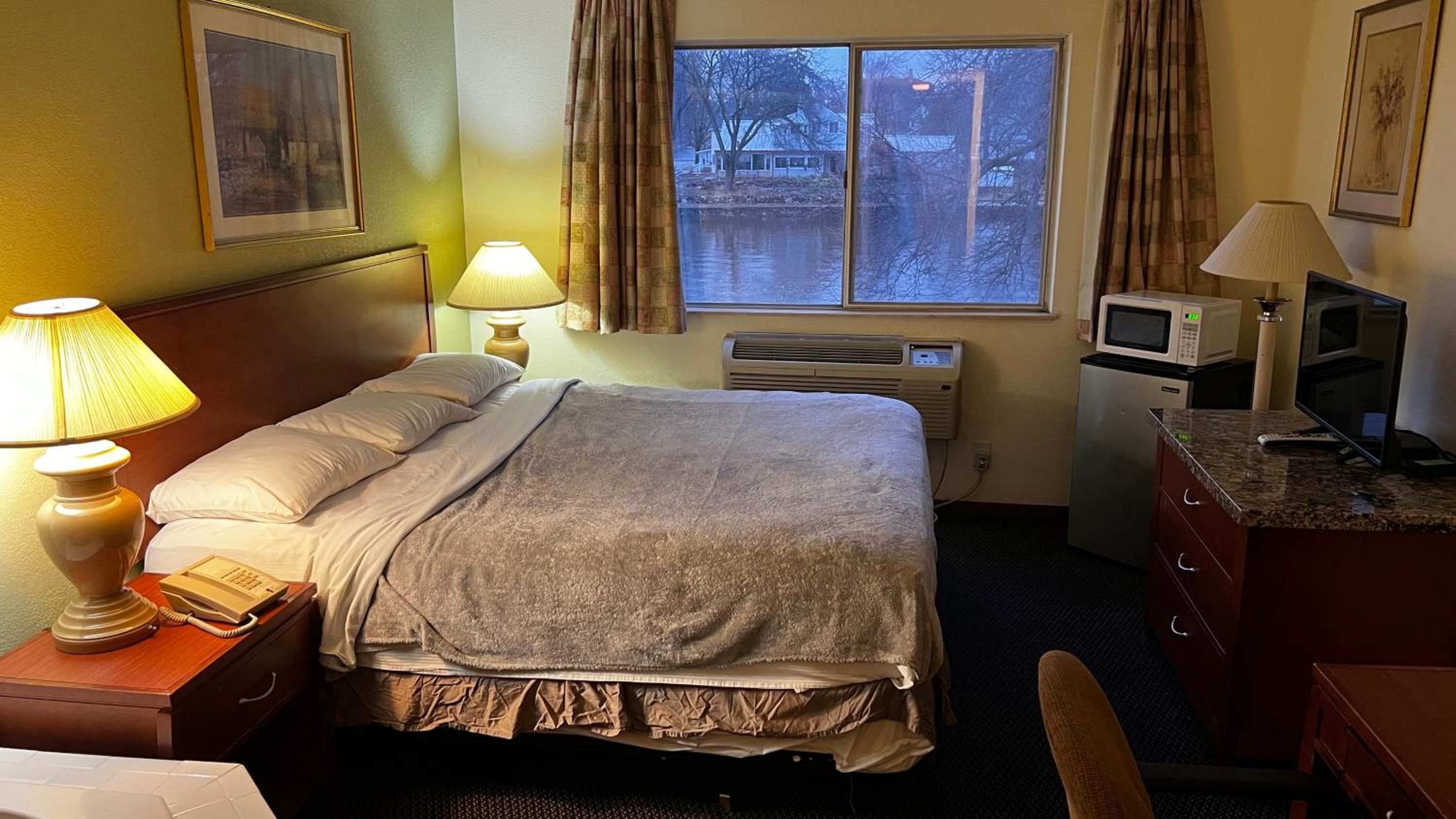King Room with Spa Bath photo 2