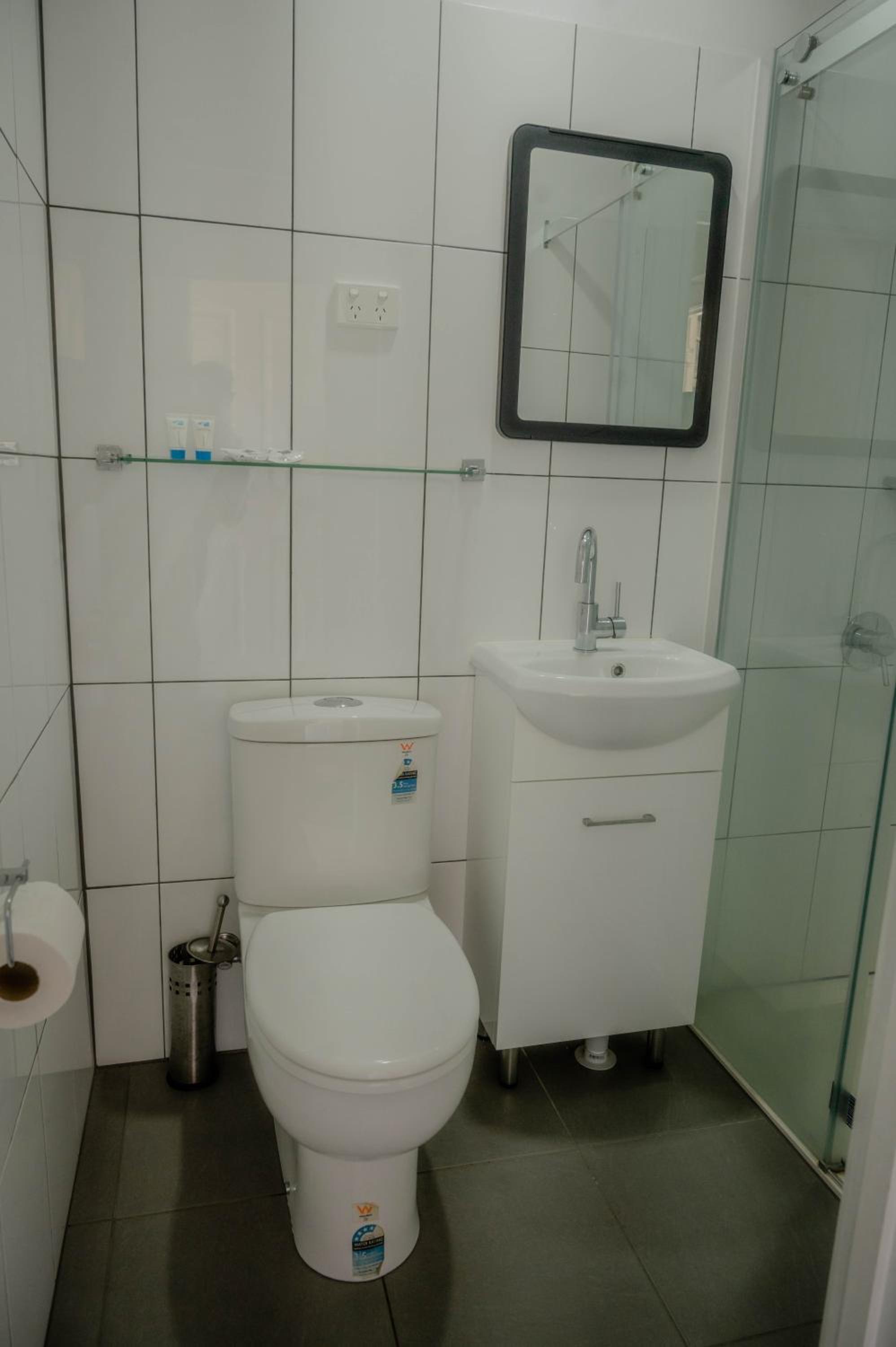 Deluxe Twin Room - Photo 5