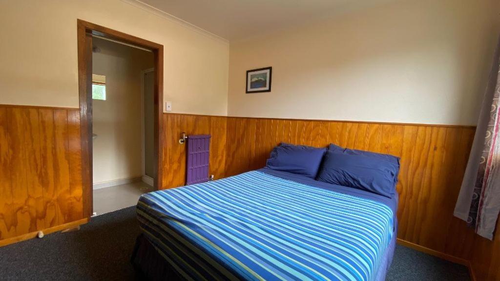 Double Room with Private Bathroom - Photo 2