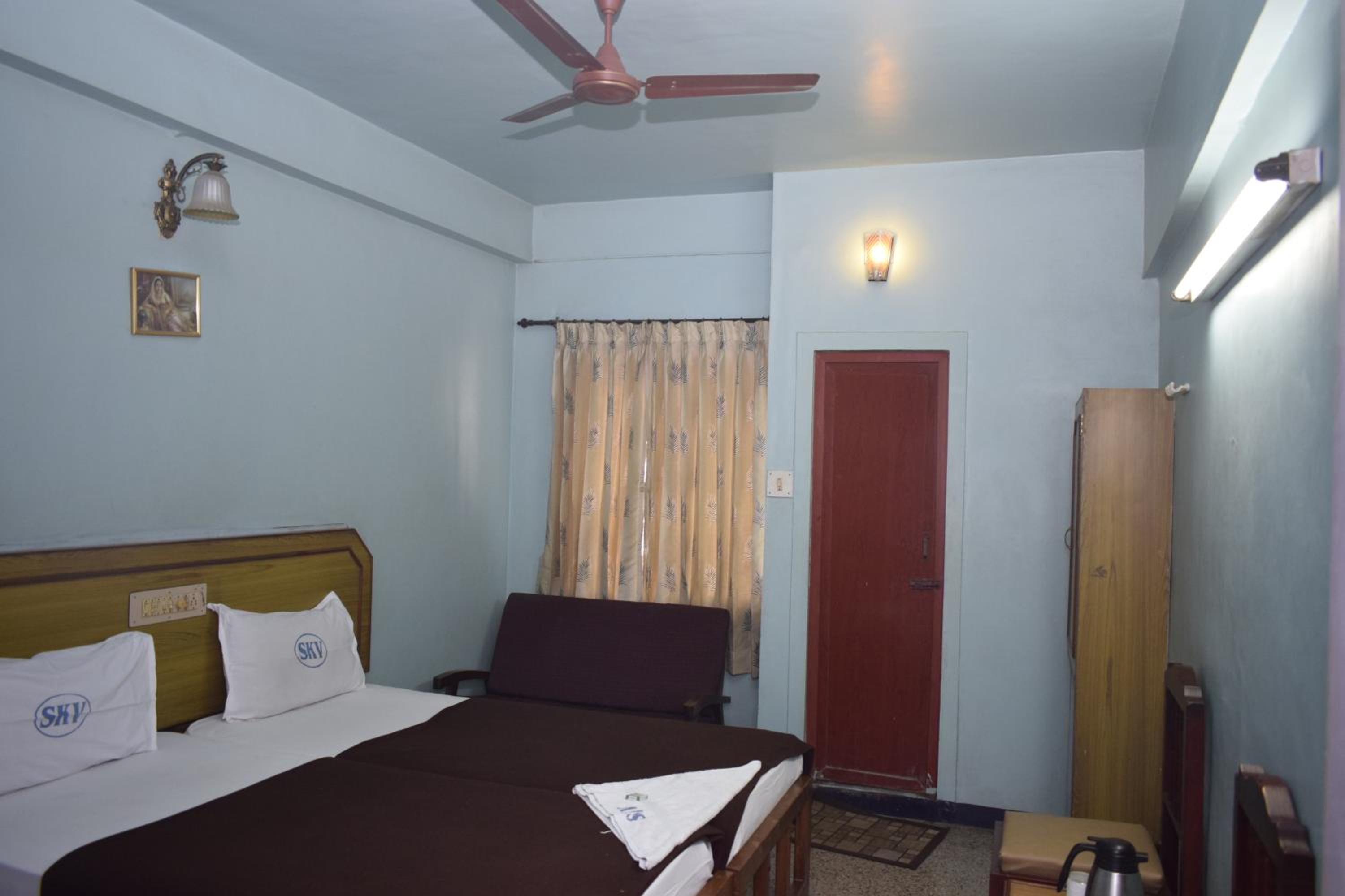 Standard Double Room With Fan