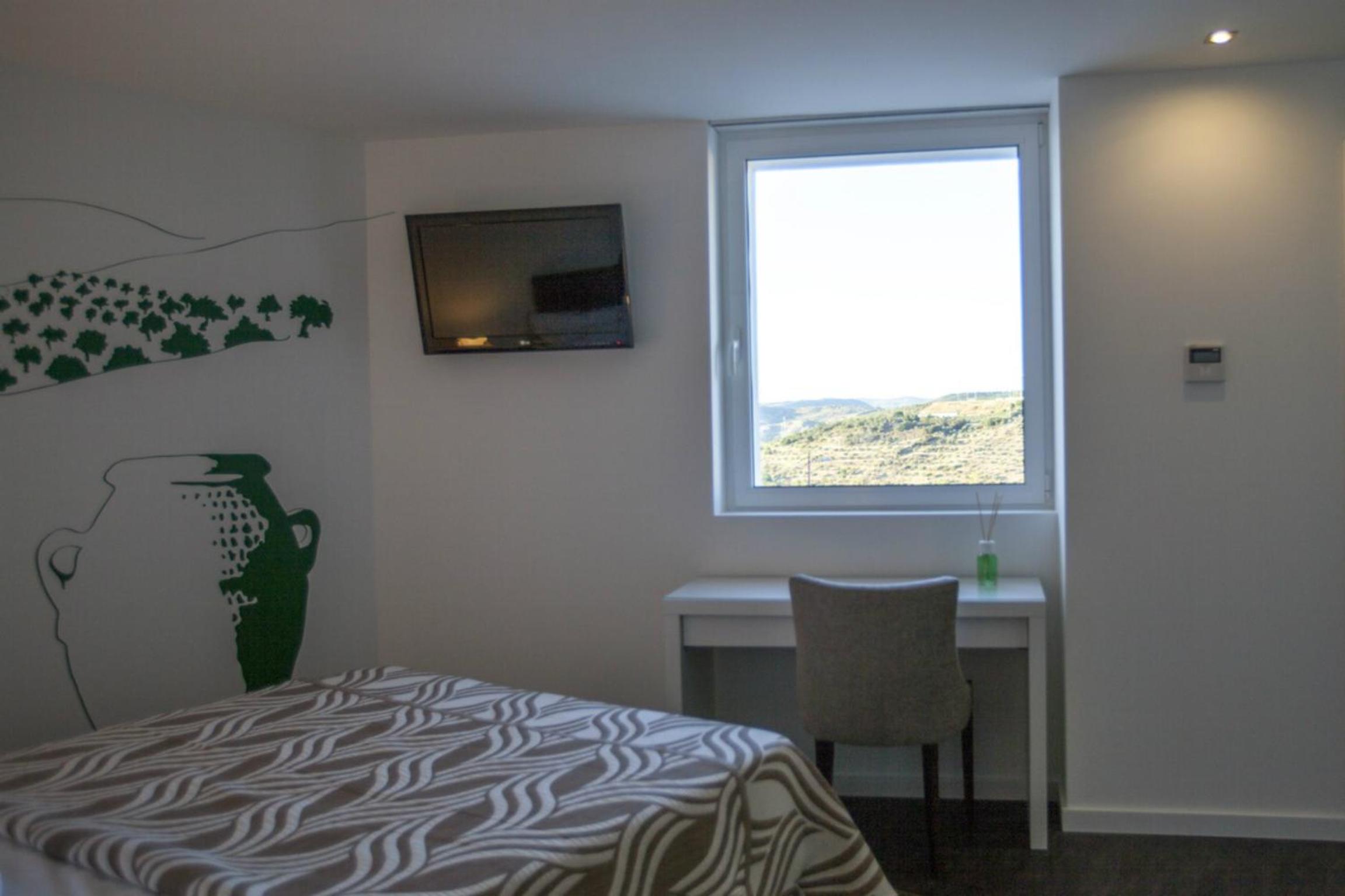 Deluxe Suite photo 2