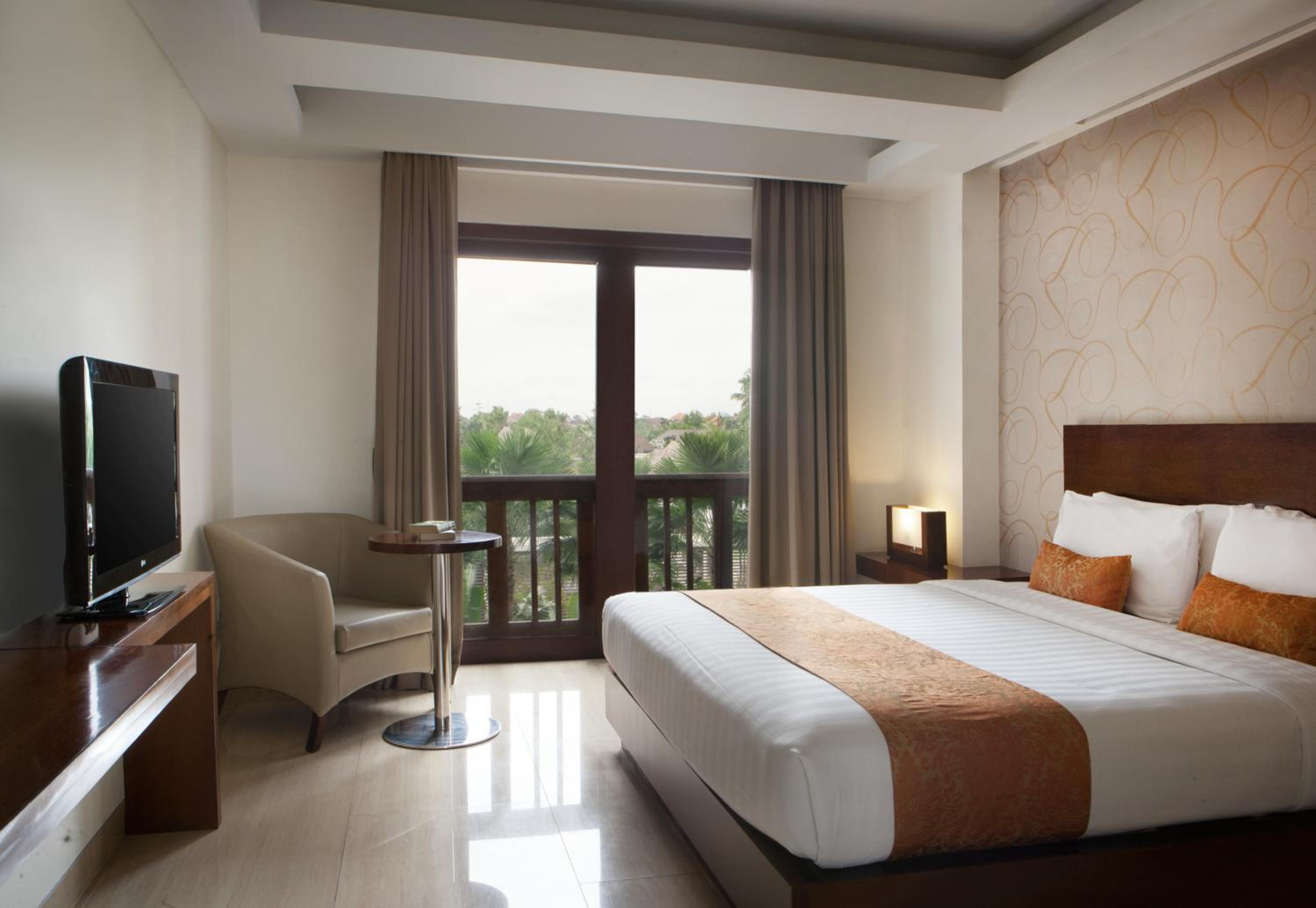Deluxe Double or Twin Room Balcony - Photo 6