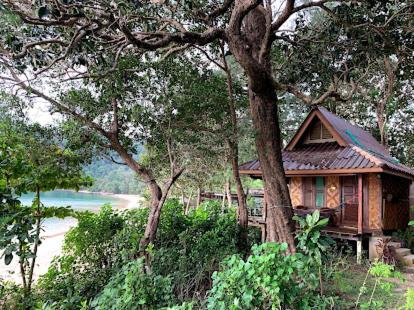 Bamboo Bungalow - Beachfront Panorama View A - Fan photo 2