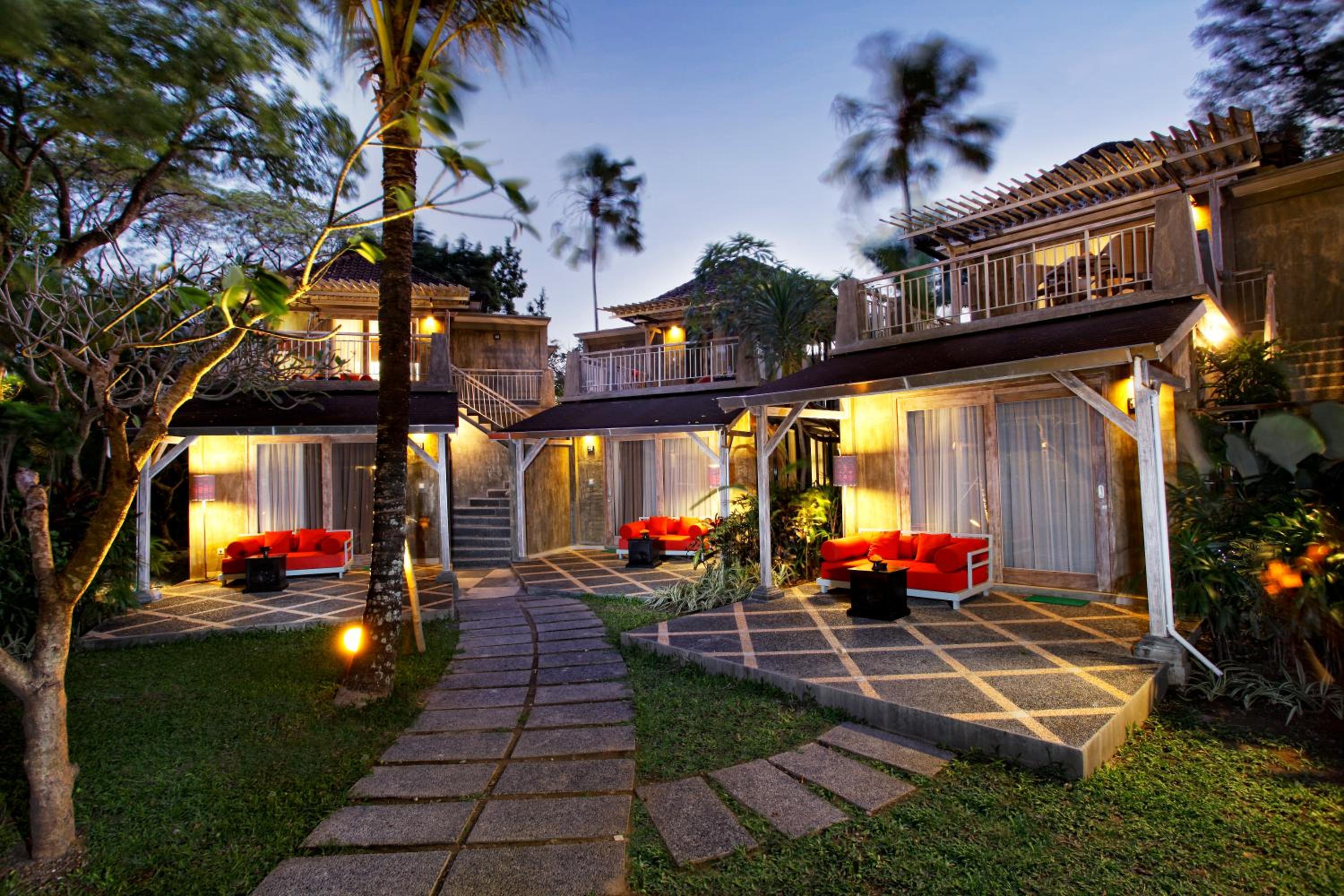 Bungalow photo 2