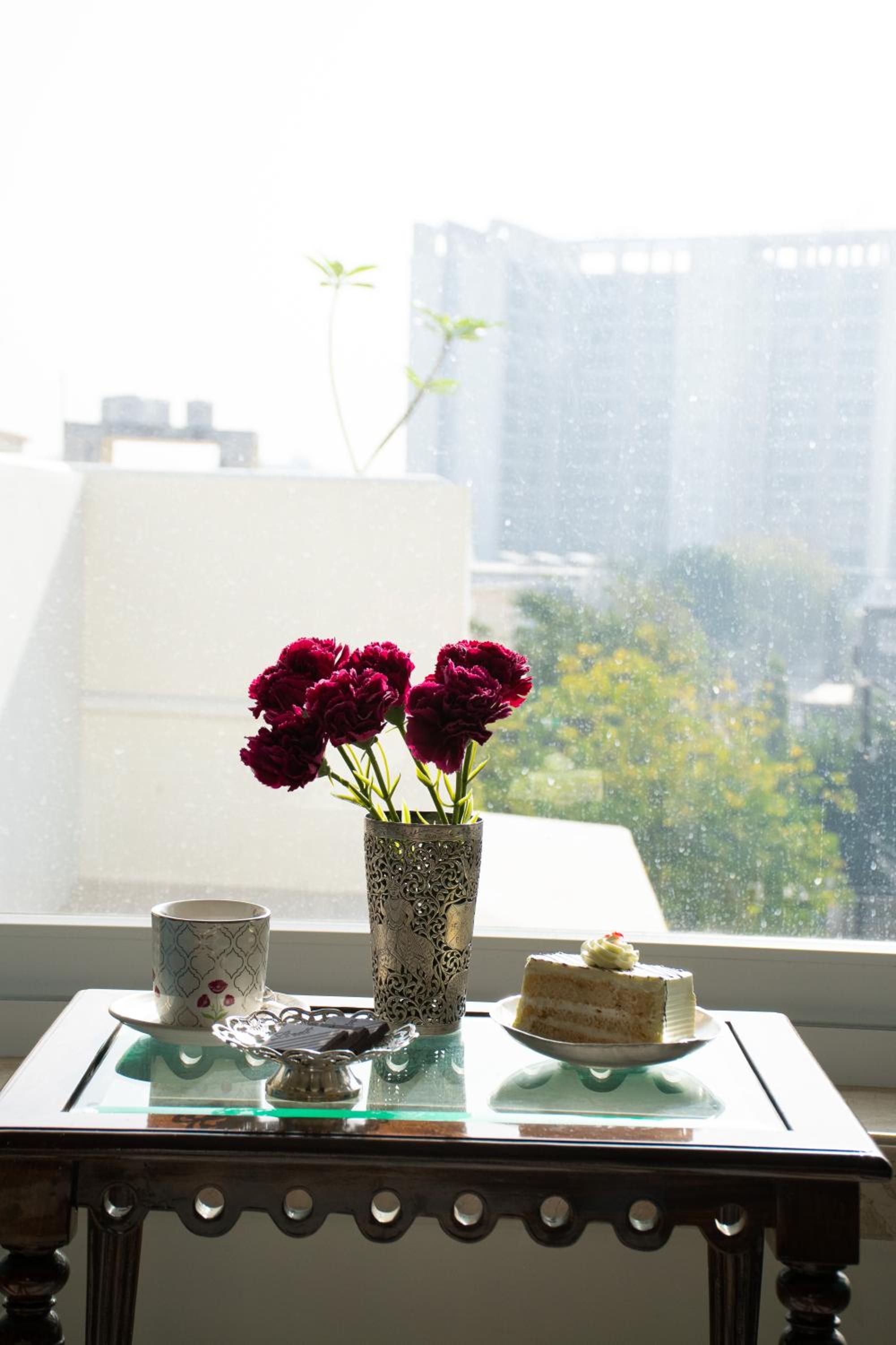 Executive Suite - Photo 33