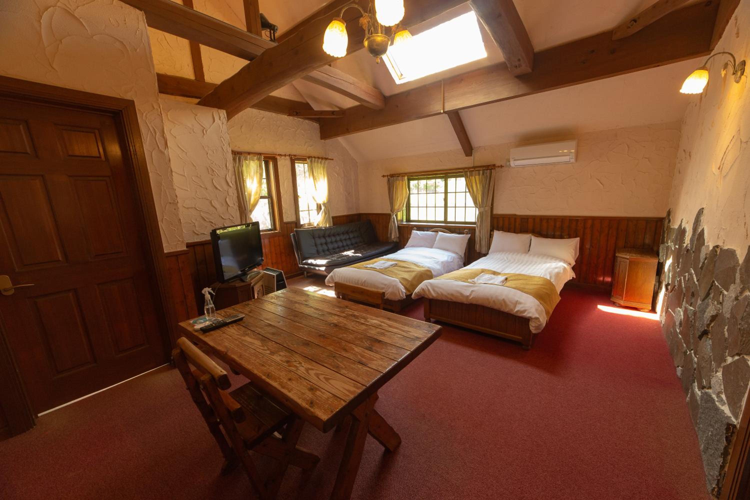Twin Room - Annex (2F)