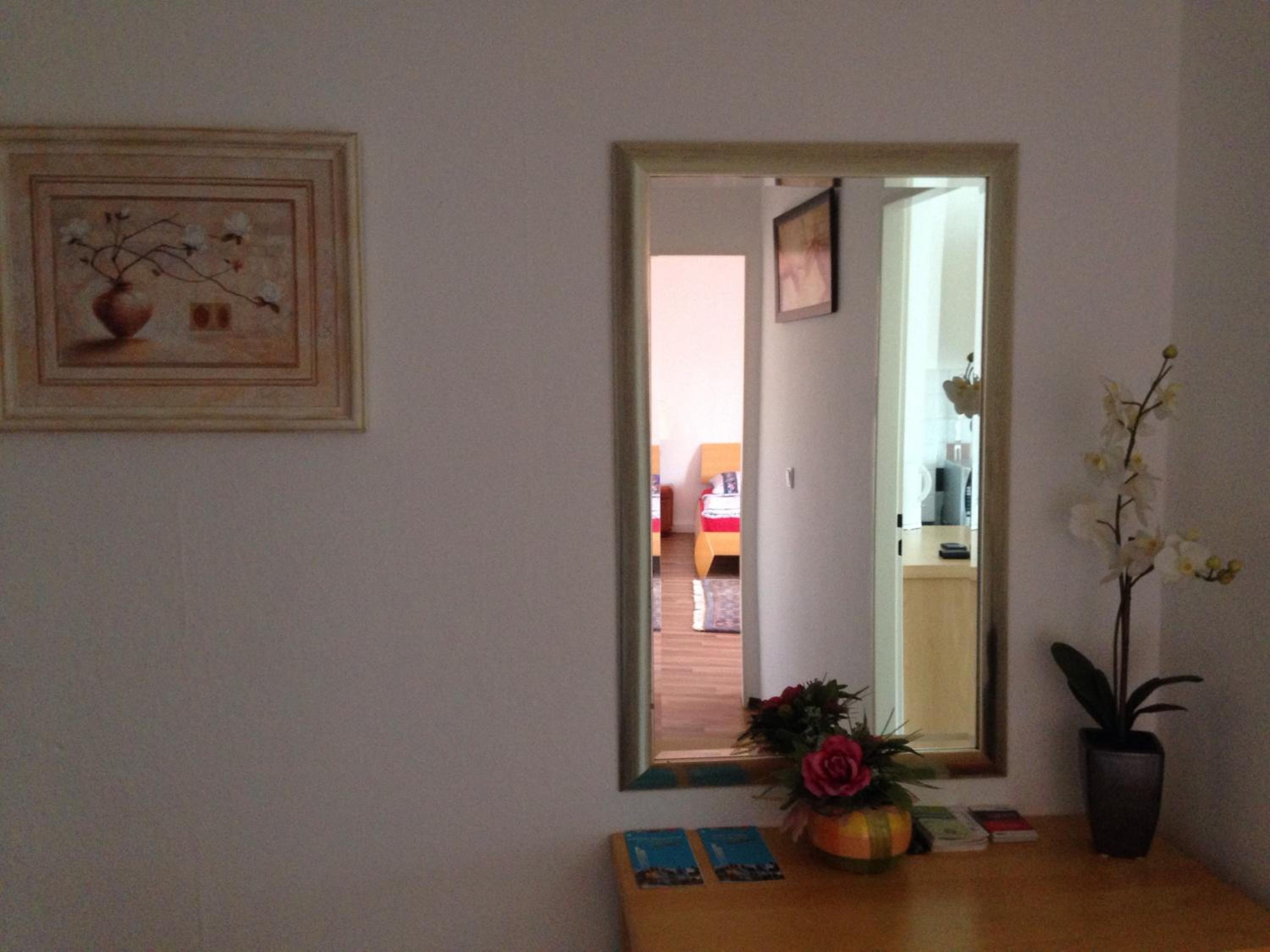 Apartment with Balcony - Photo 13
