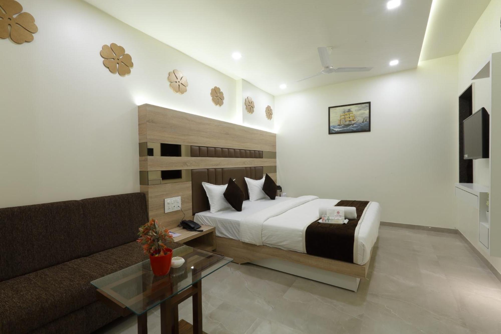 Superior King Room