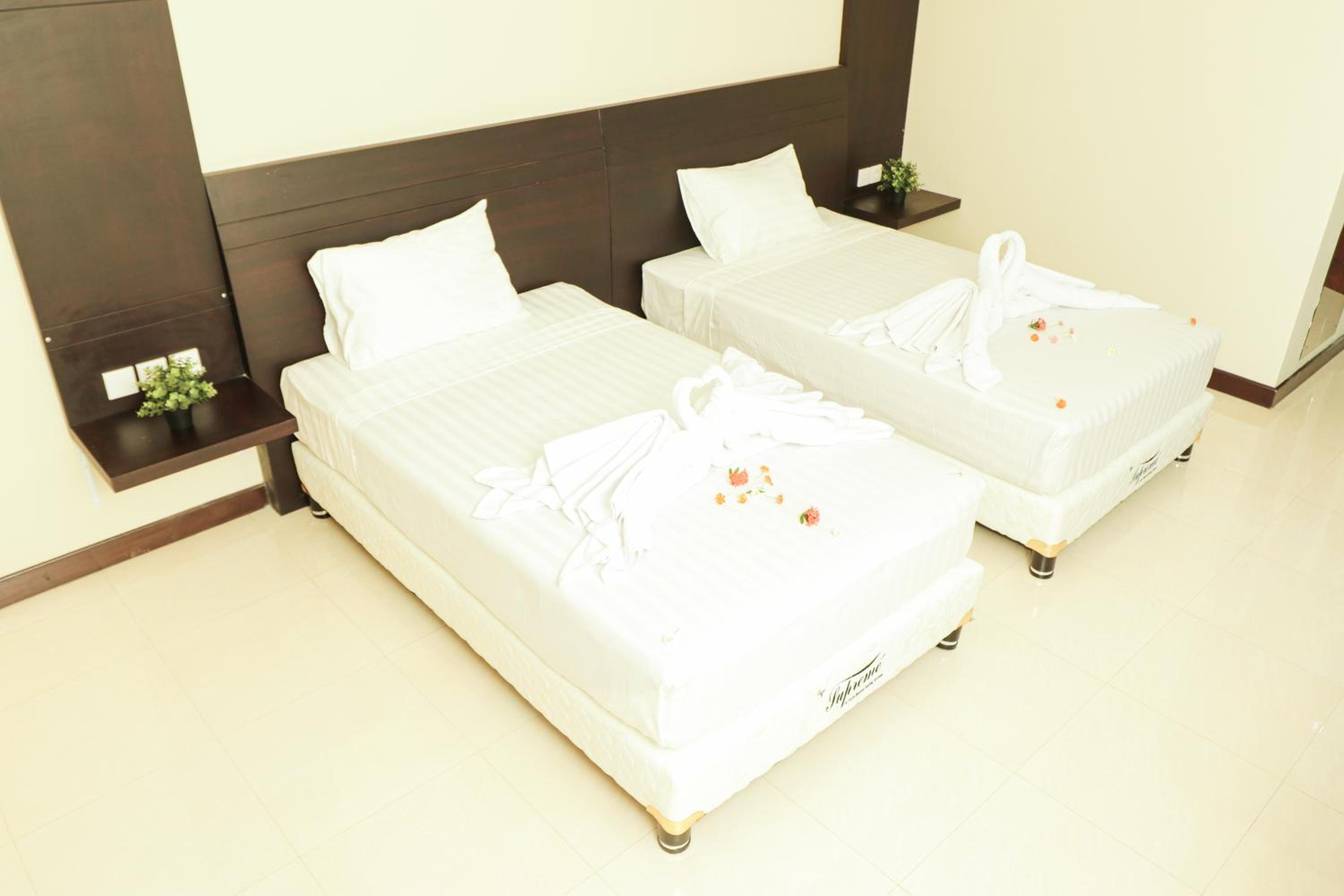 Superior Twin Room - Photo 2
