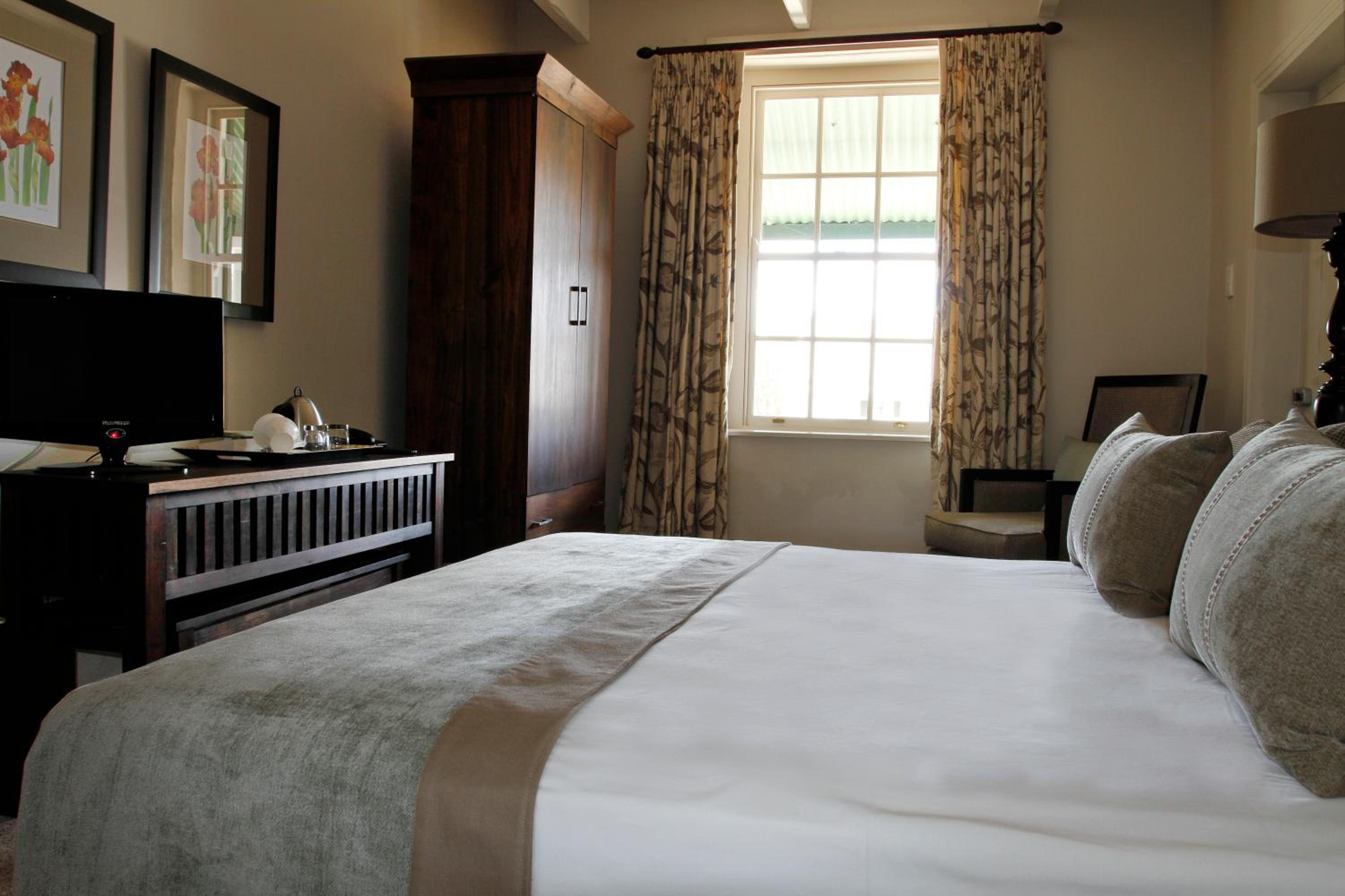 Standard Double or Twin Room - Photo 1