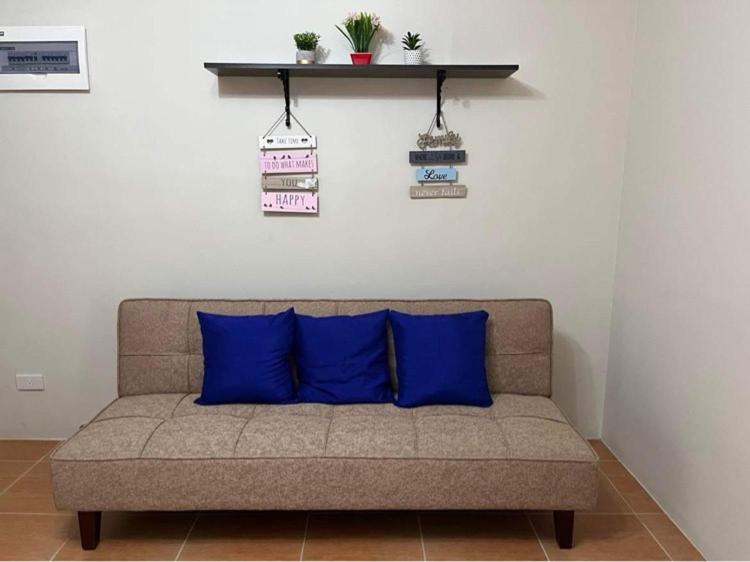 Two-Bedroom Apartment - Photo 2