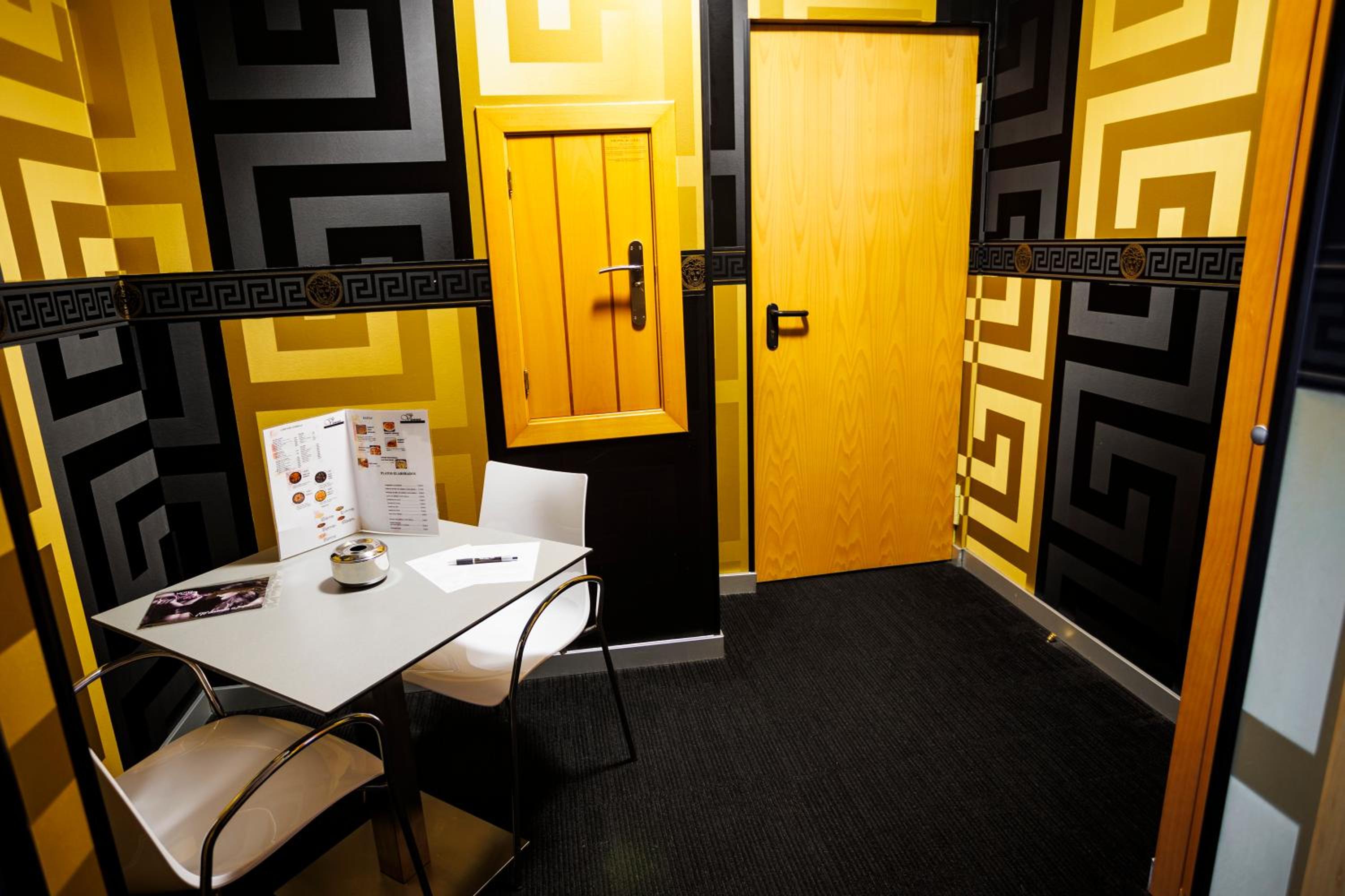 Double Room - Photo 21