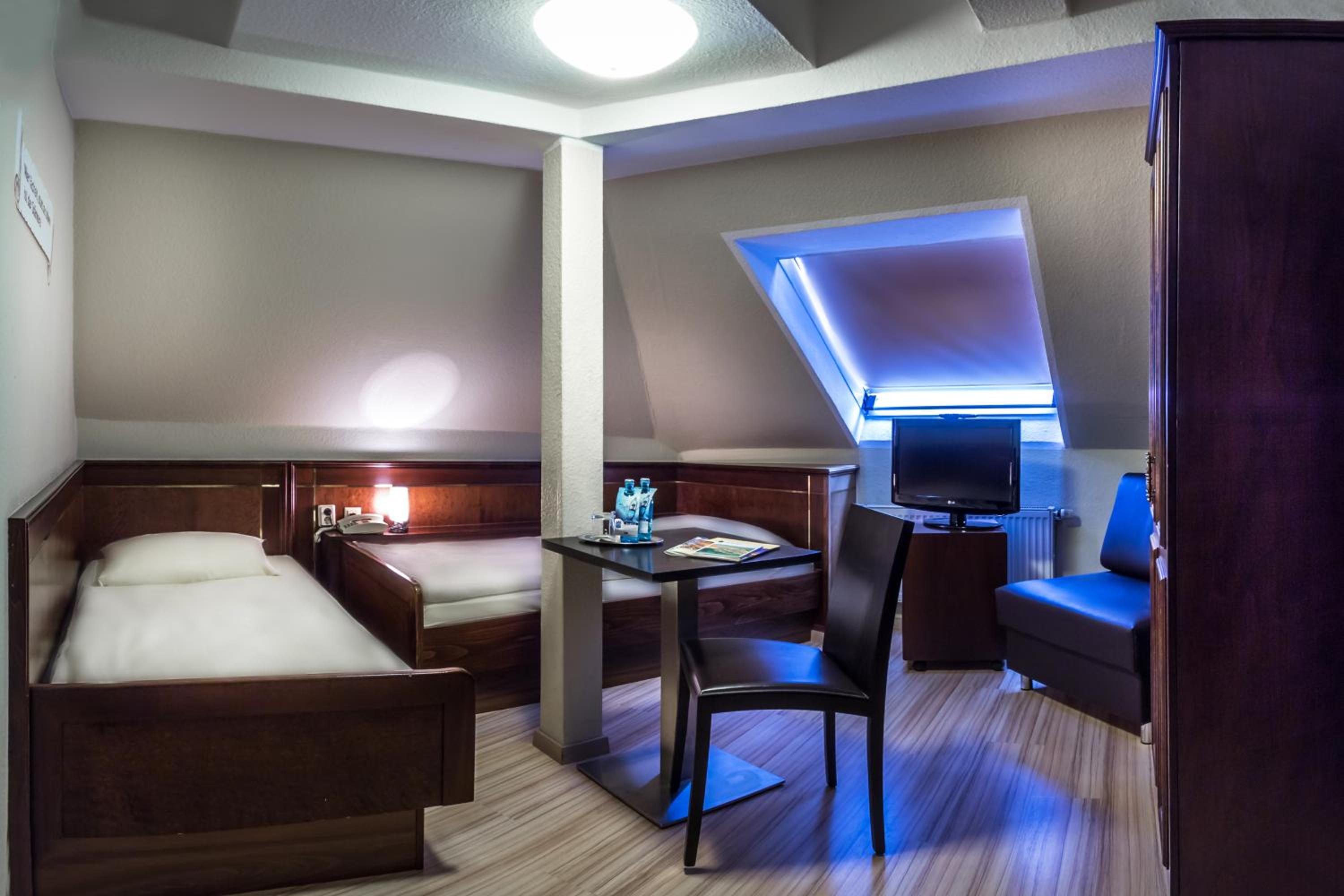 Twin Room photo 2